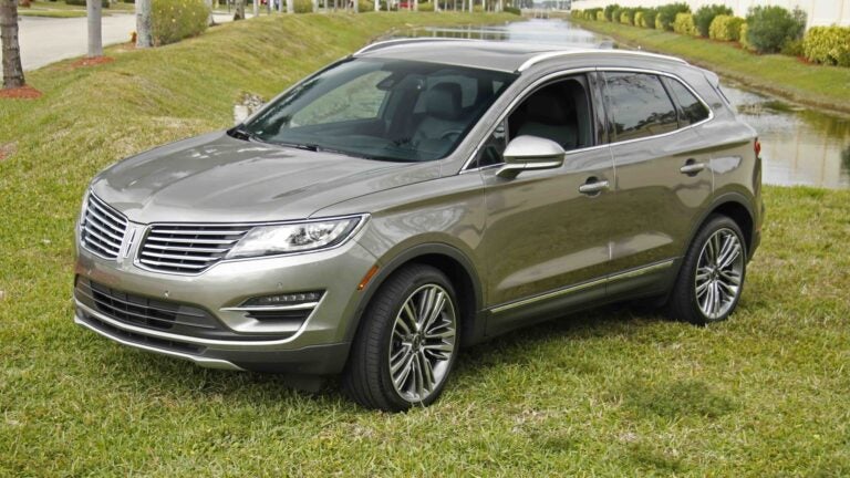 Lincoln® MKC  Compact Luxury Crossover