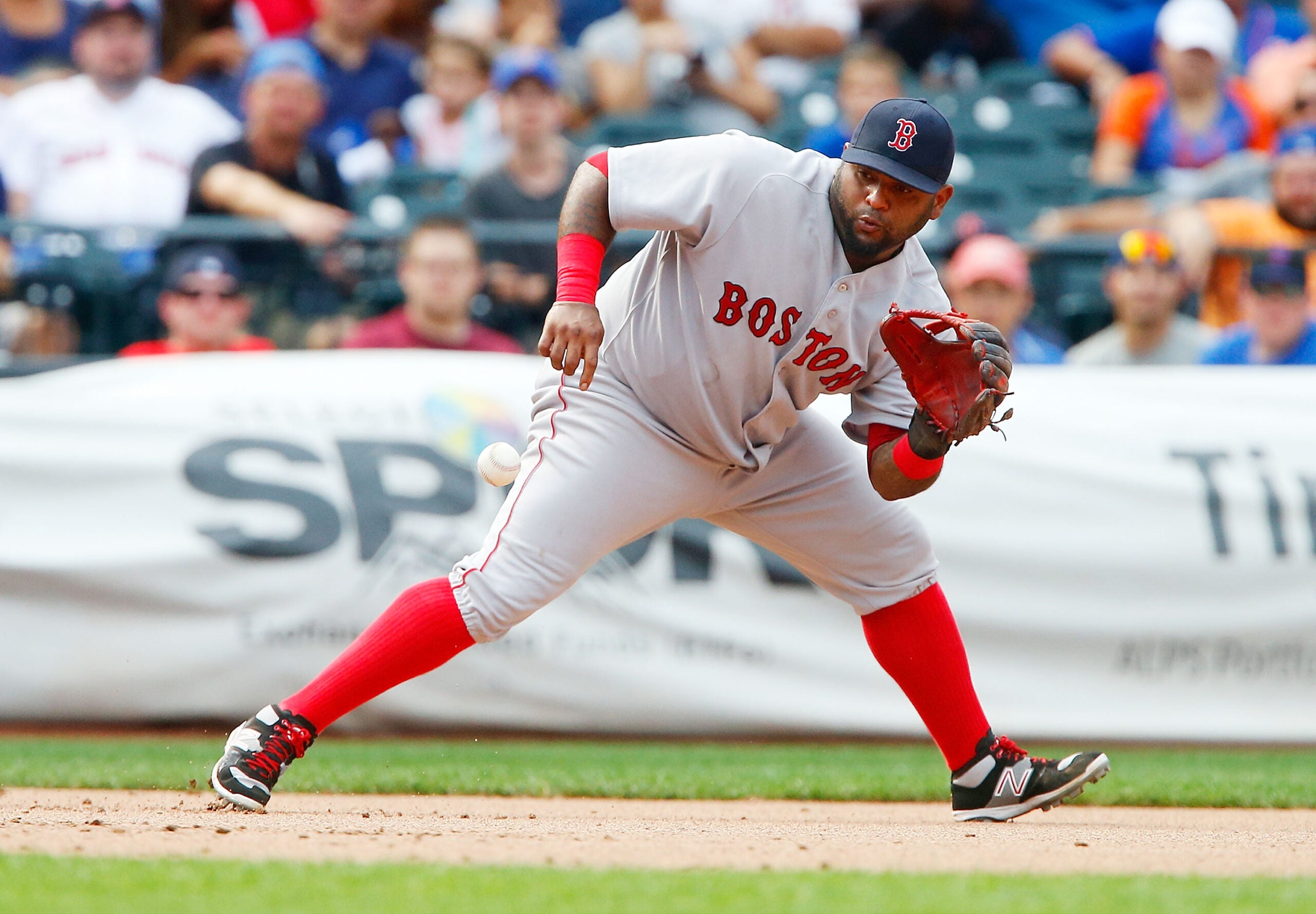 Pablo Sandoval back in Boston Red Sox lineup after benching for in