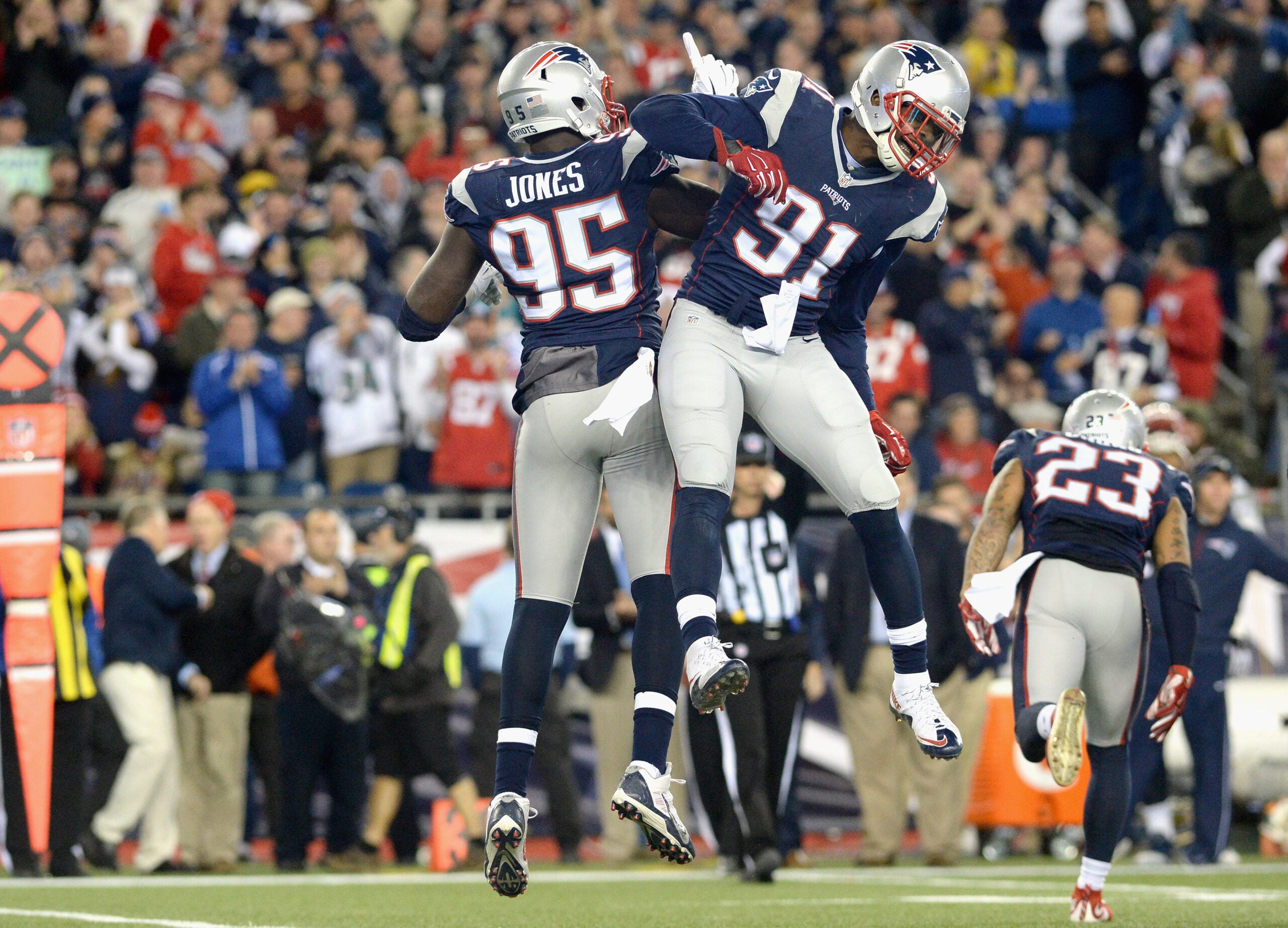 Why the Patriots Traded Jamie Collins to the Browns