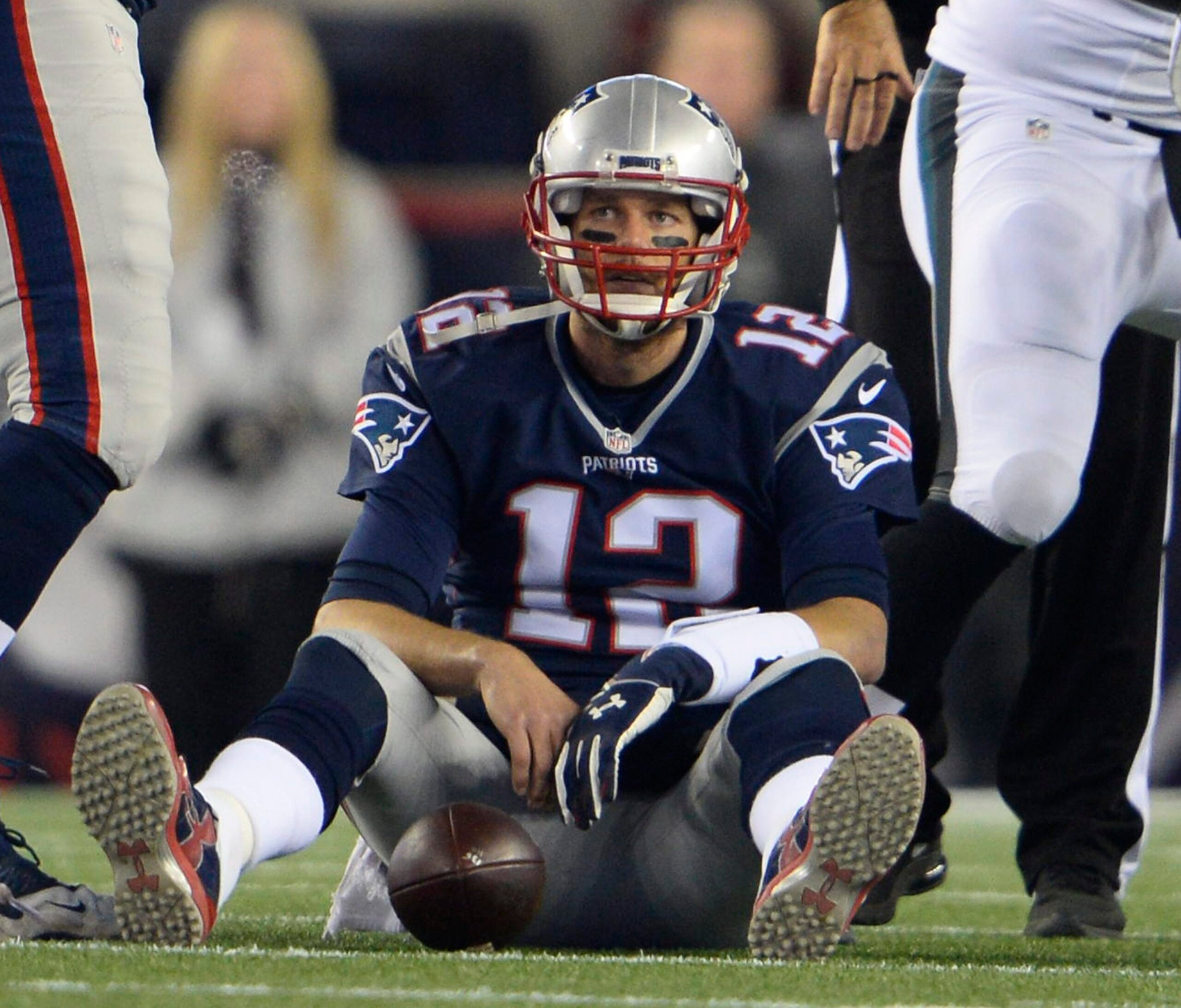 Patriots' Tom Brady looking to stay unbeaten against Bears