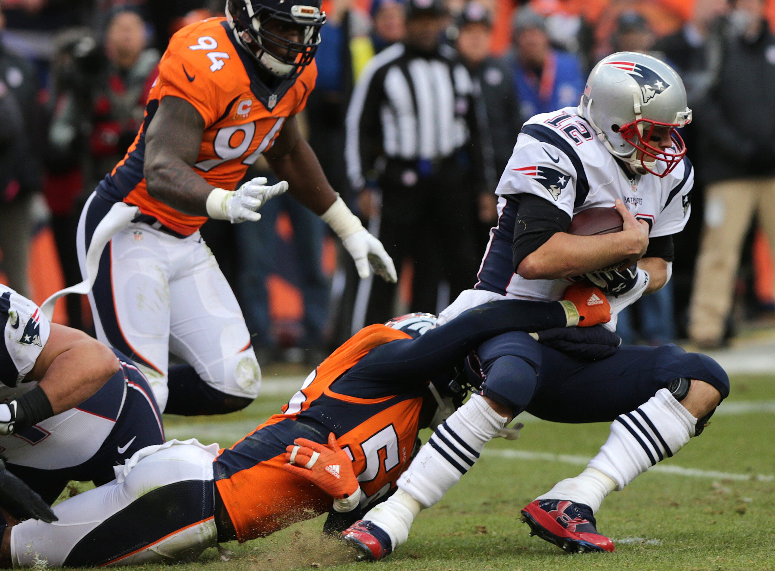 Super Bowl-Bound: Broncos take down Brady, New England