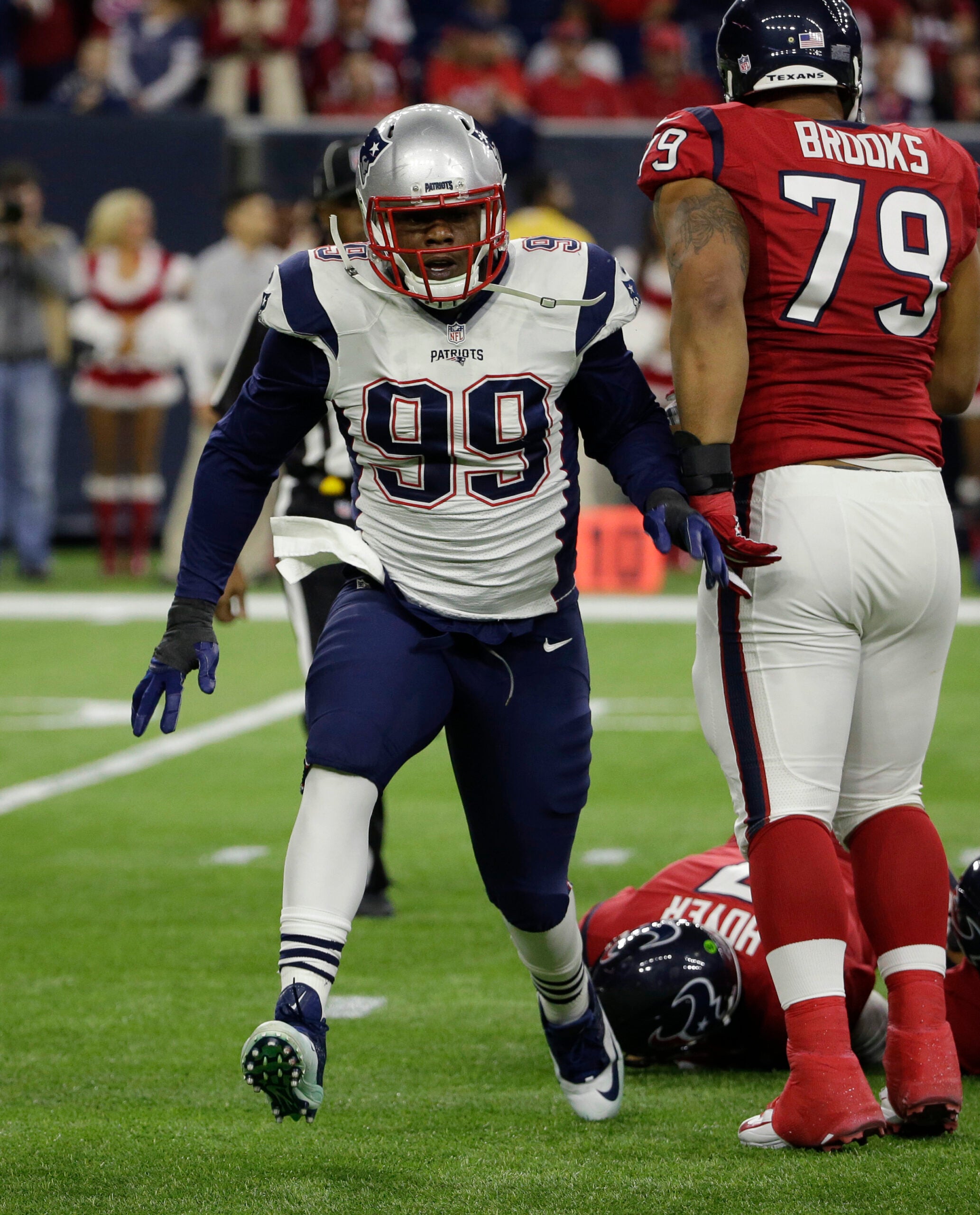 Dominique Easley says thanks to the Patriots