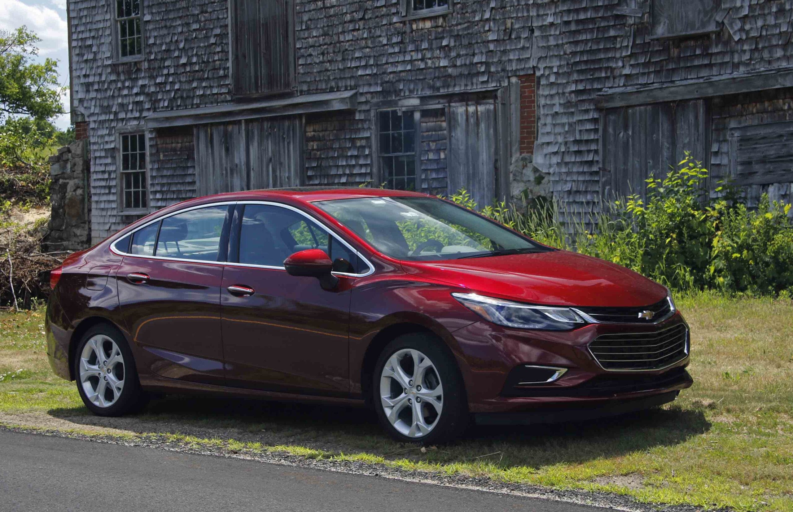 Review: The Chevy Cruze turns in a solid performance on the road