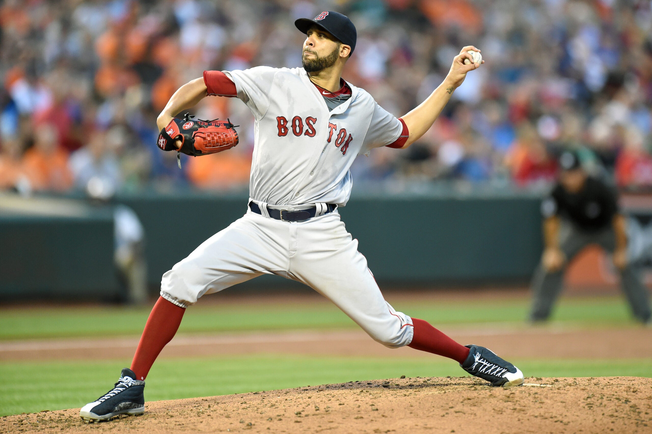 Red Sox topple Rays in opener