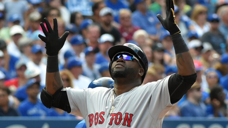 Edwin Encarnacion homers twice as Blue Jays outslug Orioles