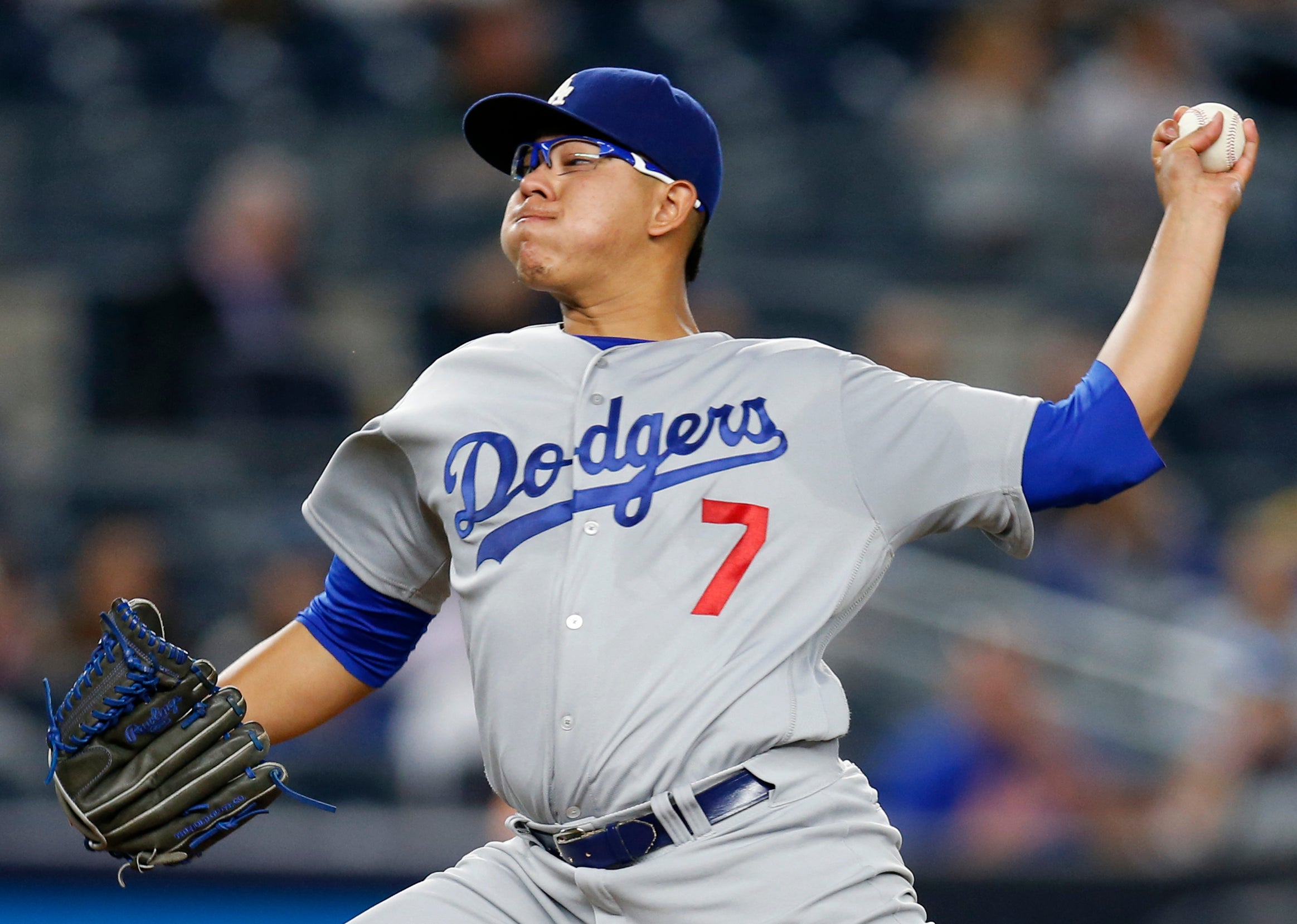 Dodgers to start rookie Julio Urias in NLCS Game 4