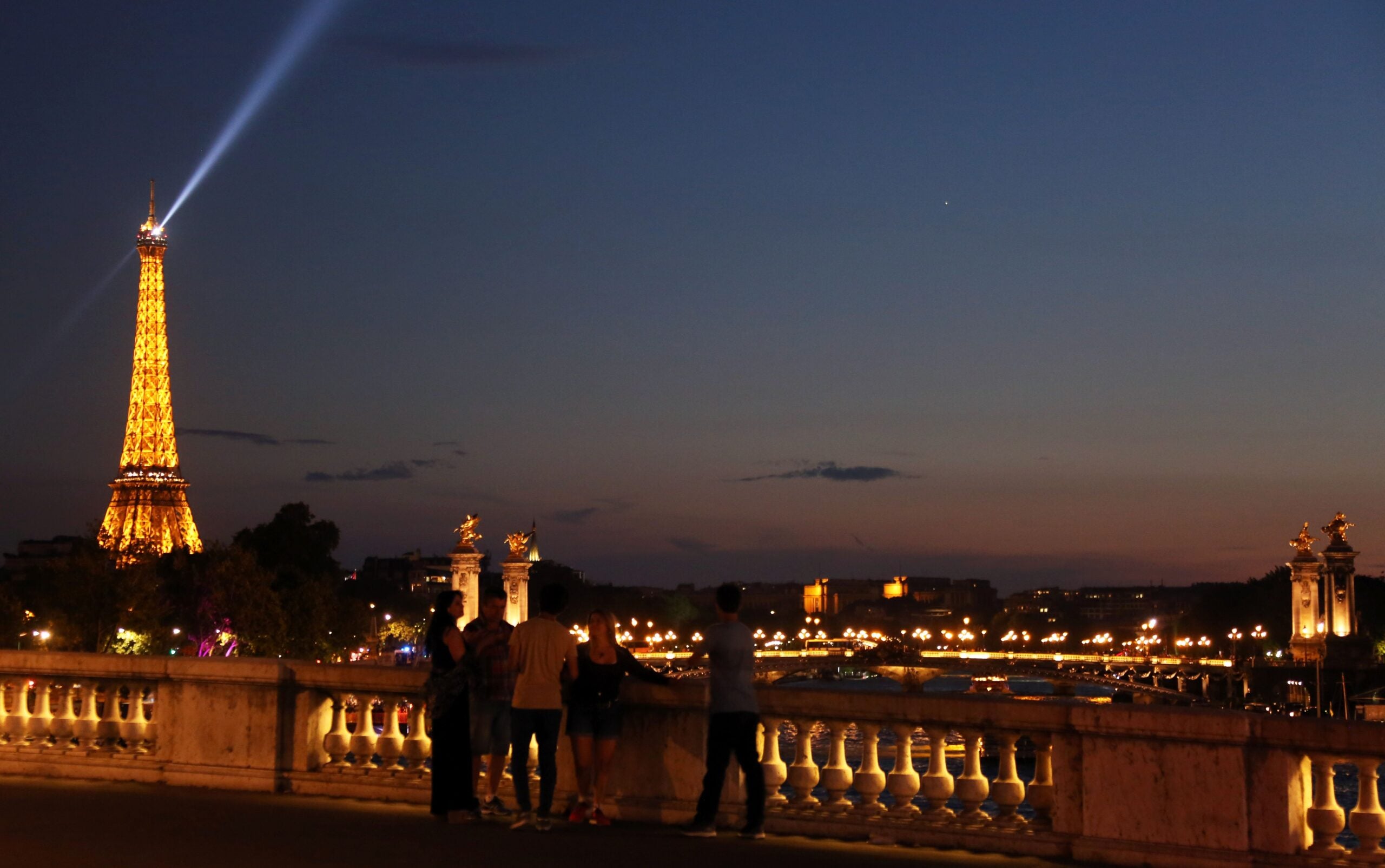 These are the cheapest months to fly from Logan to Paris, Los Angeles