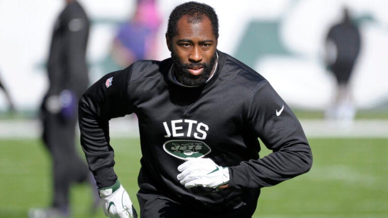 Jets cornerback Darrelle Revis cleared for contact (update