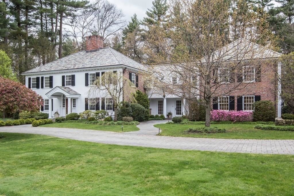 This $5.3 million Wellesley estate has an indoor basketball court ...