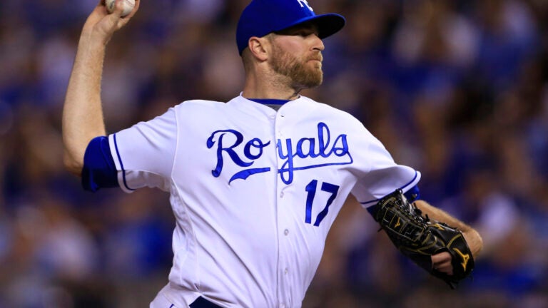 Cubs get closer Wade Davis, Nationals trade for Adam Eaton