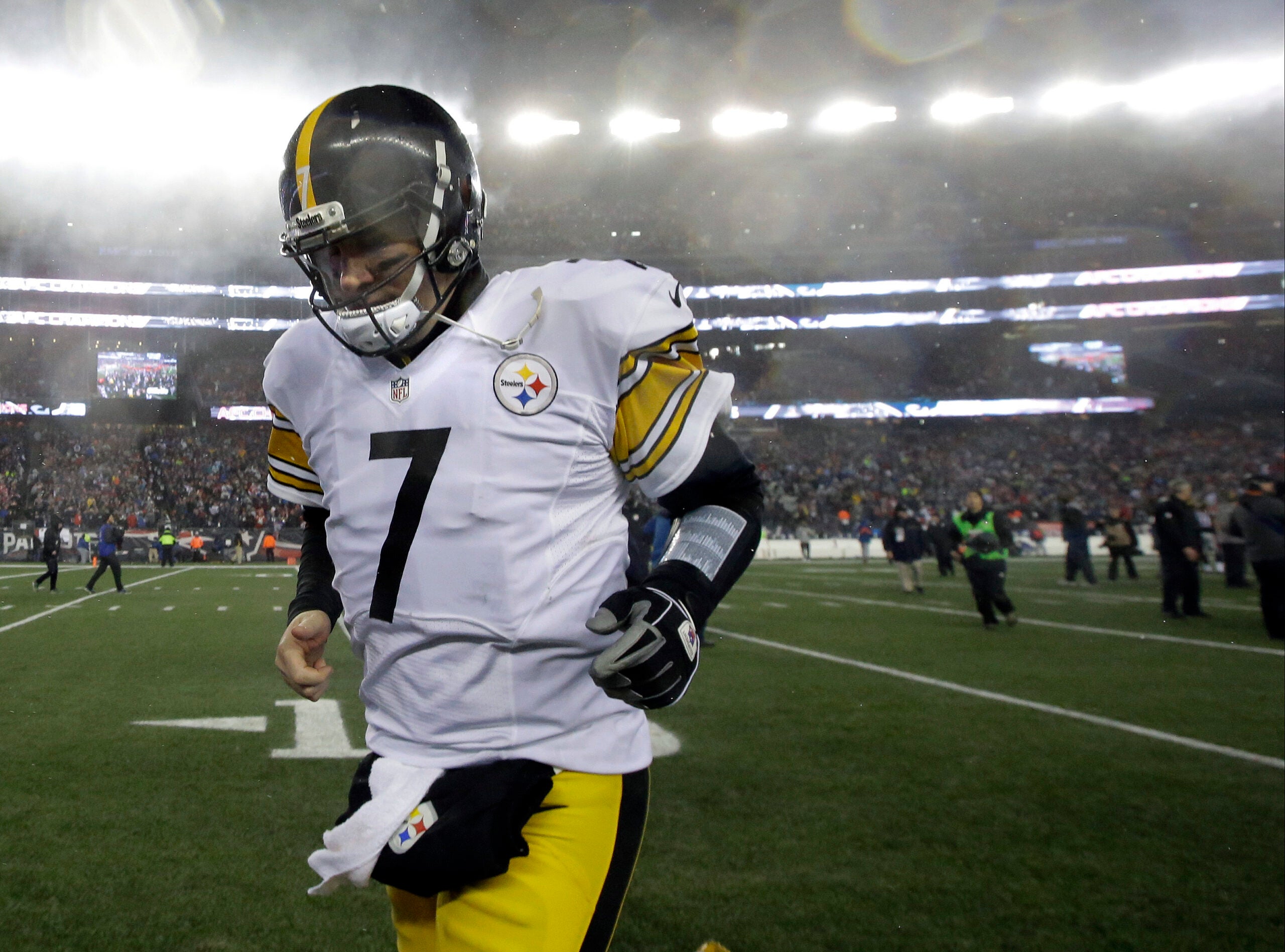 Pittsburgh Steelers QB Ben Roethlisberger not ruling out retirement