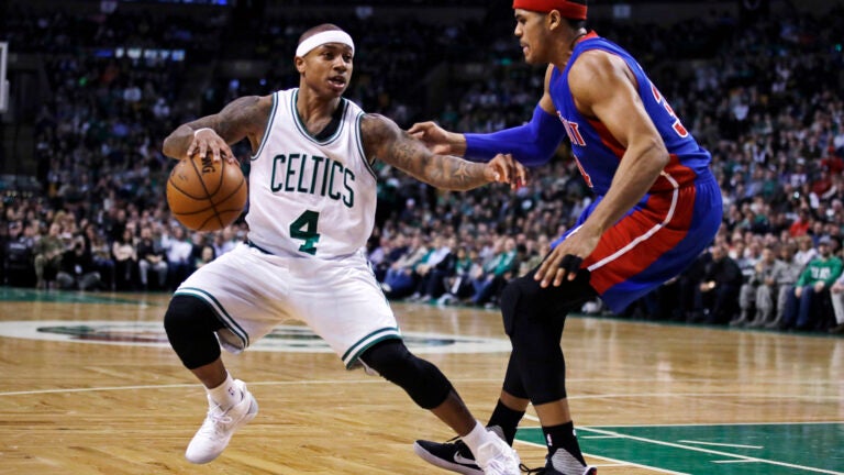 Isaiah Thomas leads Celtics yet again in fourth quarter