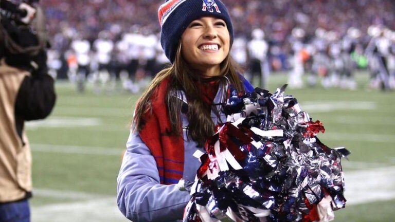 This Patriots cheerleader is also a culinary student - The Boston Globe