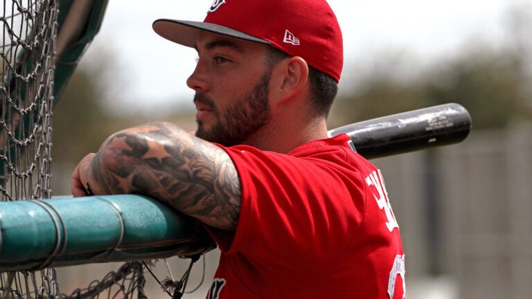 Red Sox trade Blake Swihart to Arizona for minor leaguer