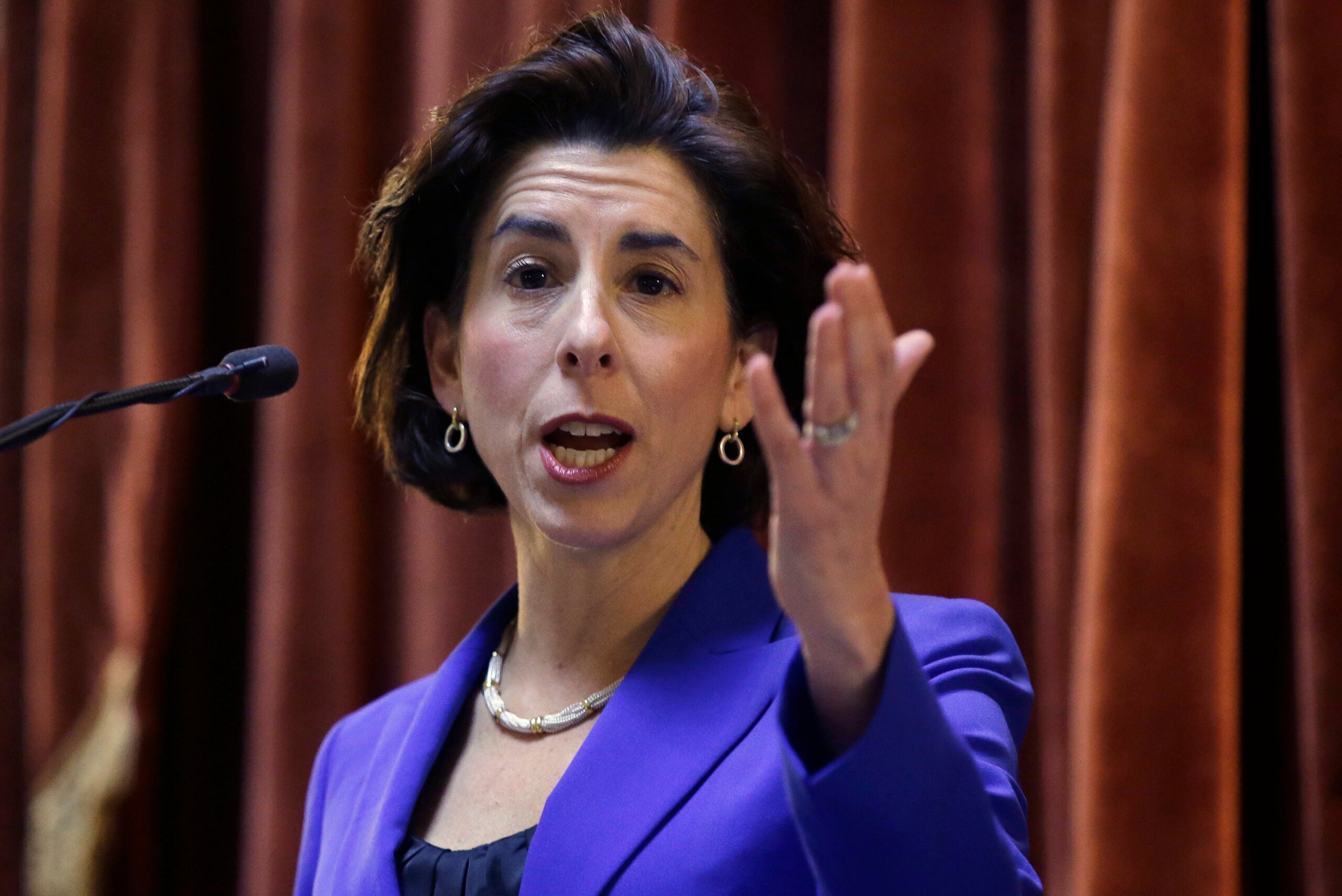 Gina Raimondo to sign order on gun control after Florida shooting