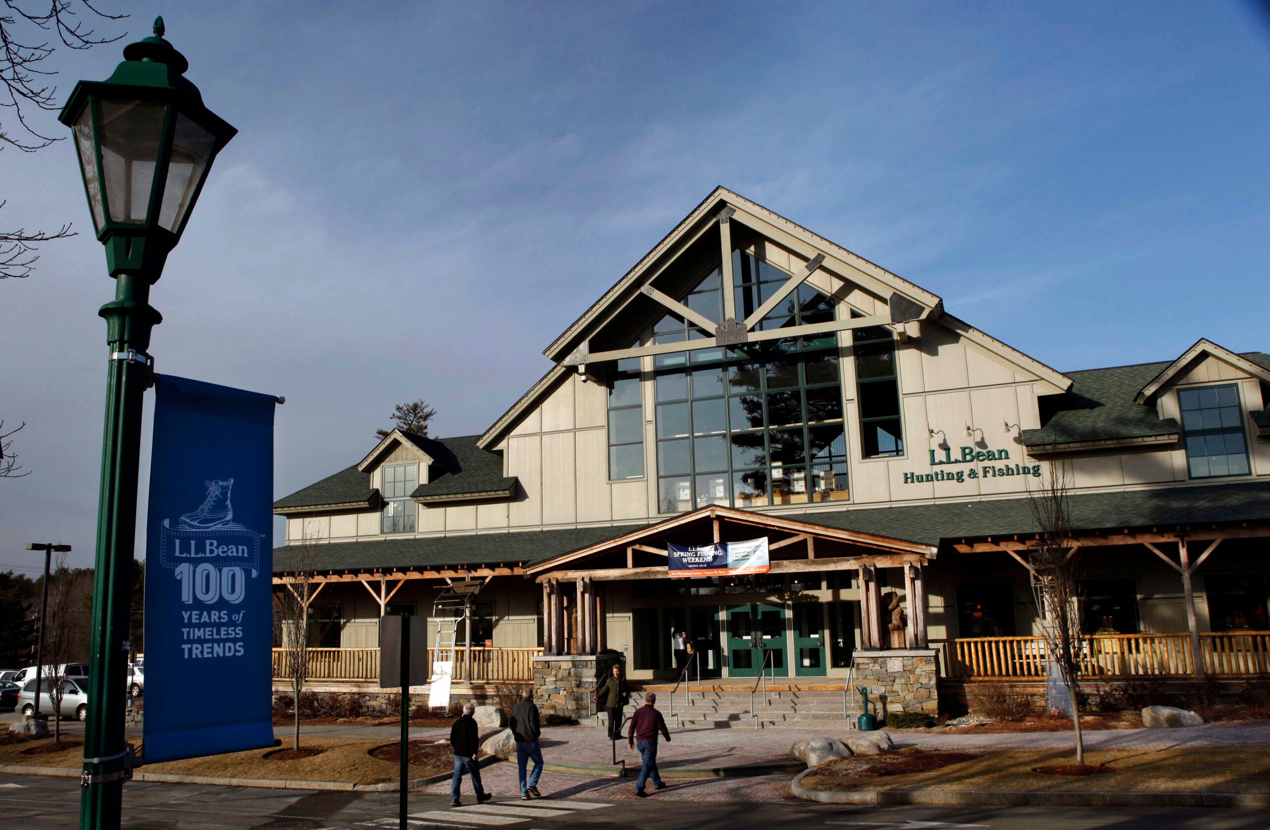 Read L.L. Bean's announcement about temporarily closing all U.S. retail