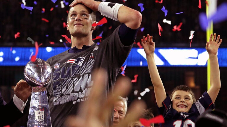 tom brady pictures with super bowl rings