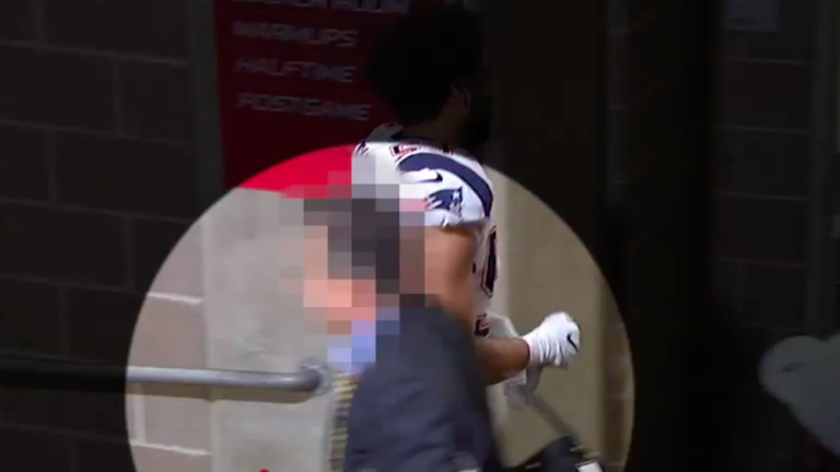 Man allegedly steals Tom Brady jersey from Patriots Hall of Fame