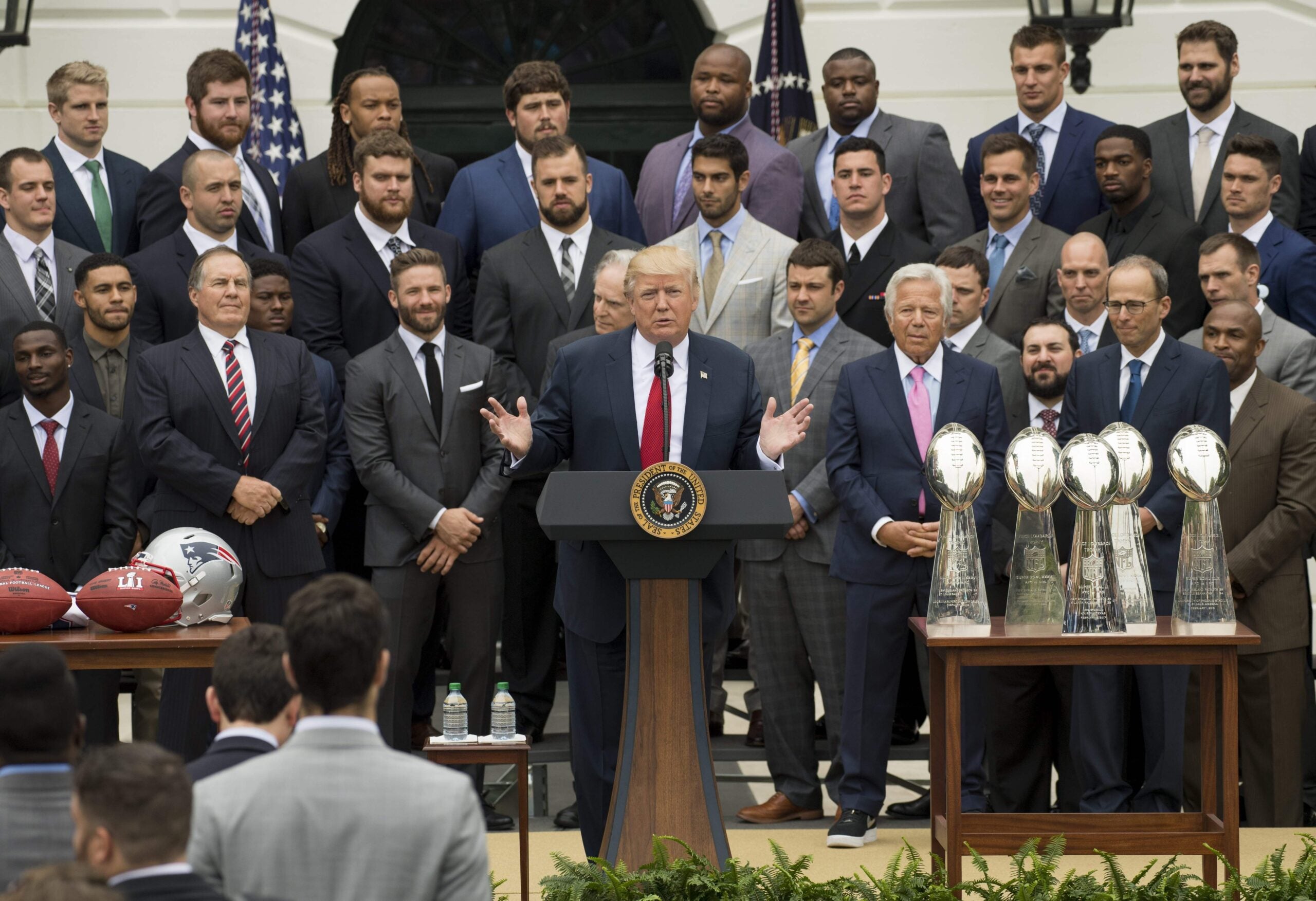 Two New England Patriots say they will refuse Trump's White House invite, New England Patriots
