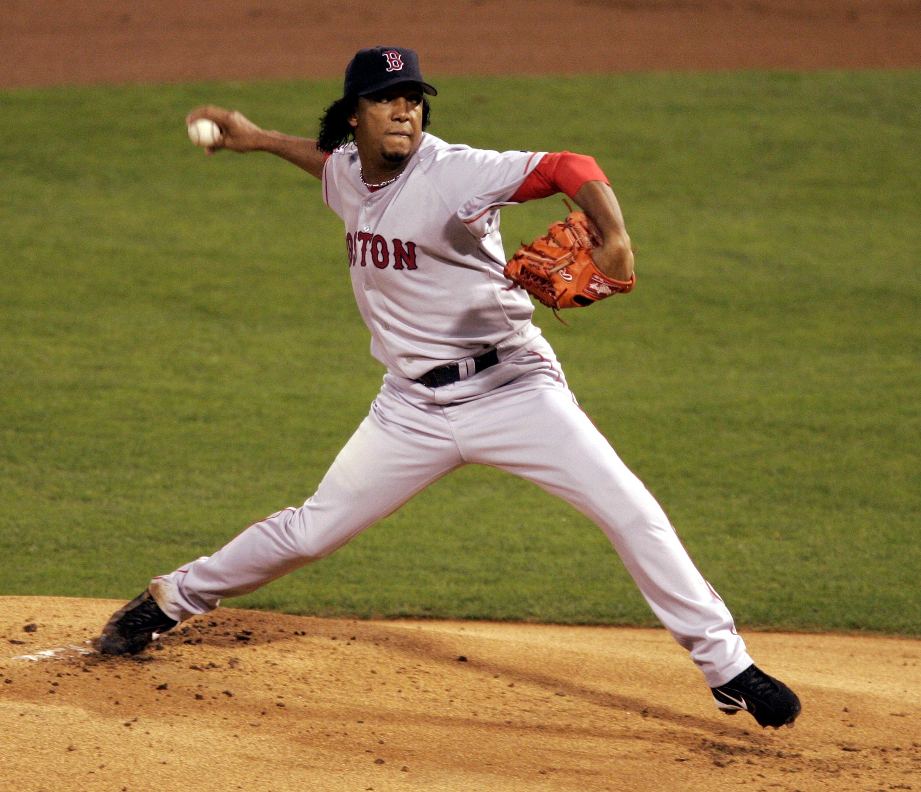 Pedro Martinez will pitch in a Cambridge 'oldtime' baseball game