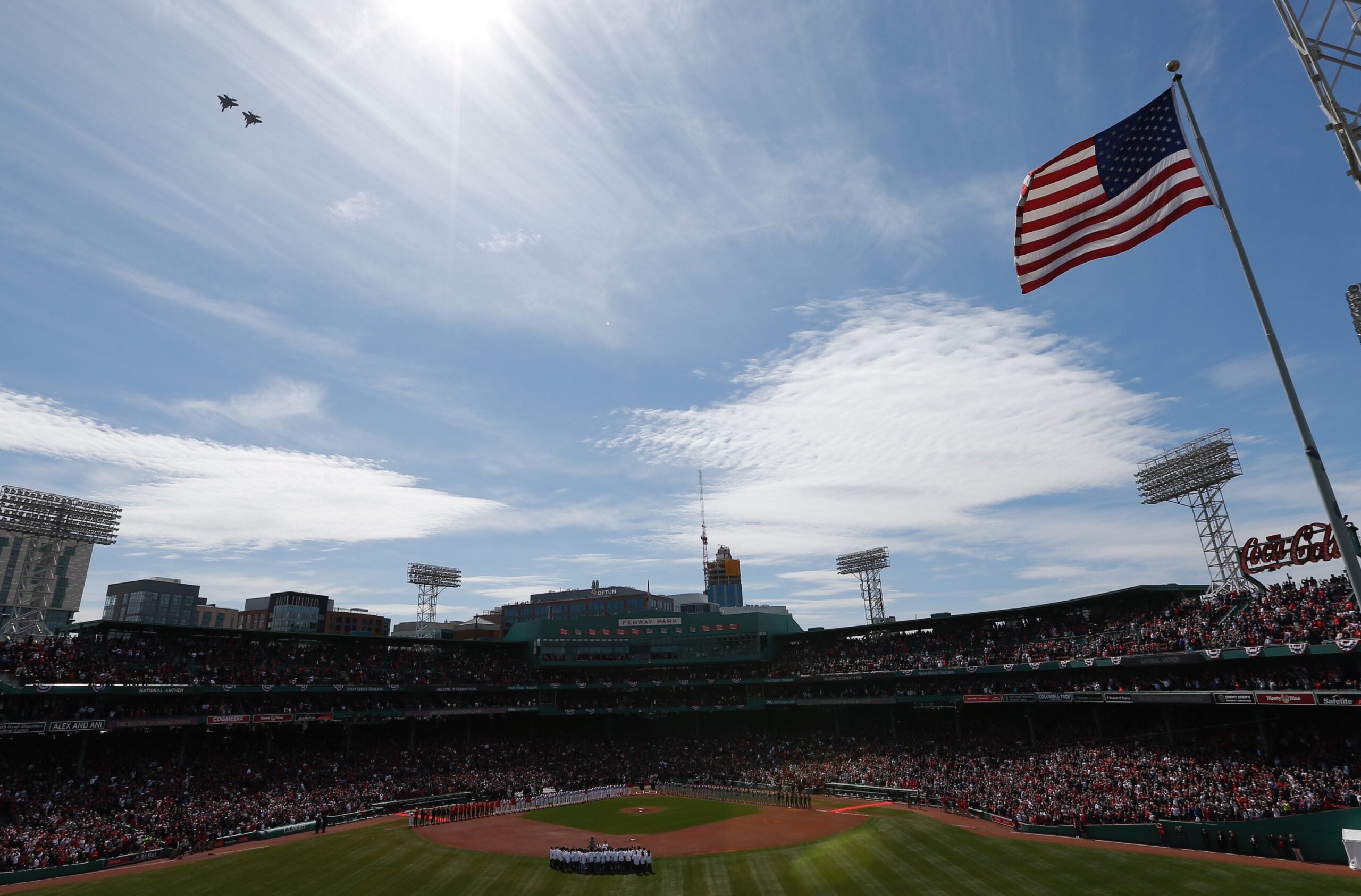 Here's why you still can't stream Red Sox games online in New England