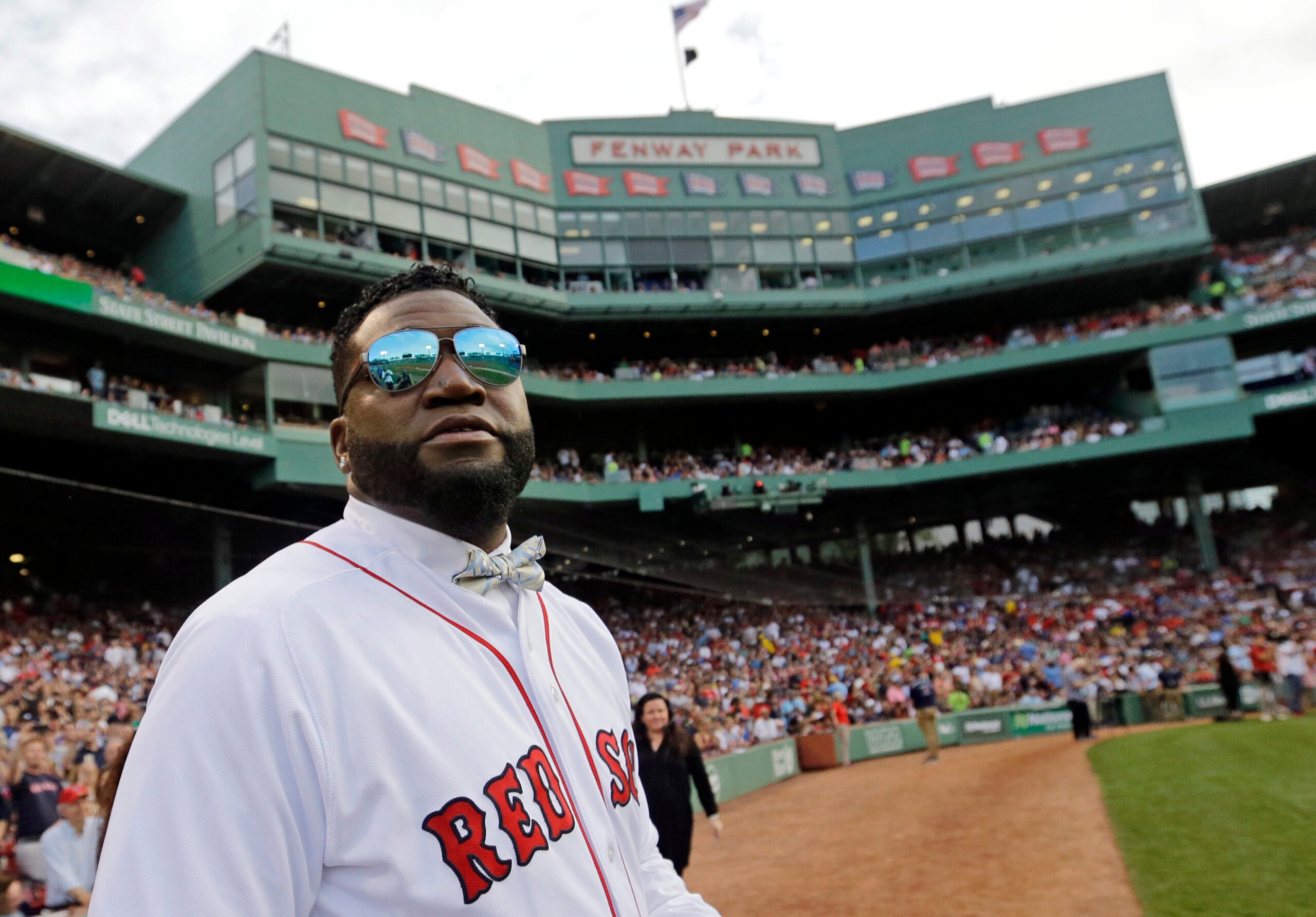 Five Red Sox players who should have their jersey numbers retired