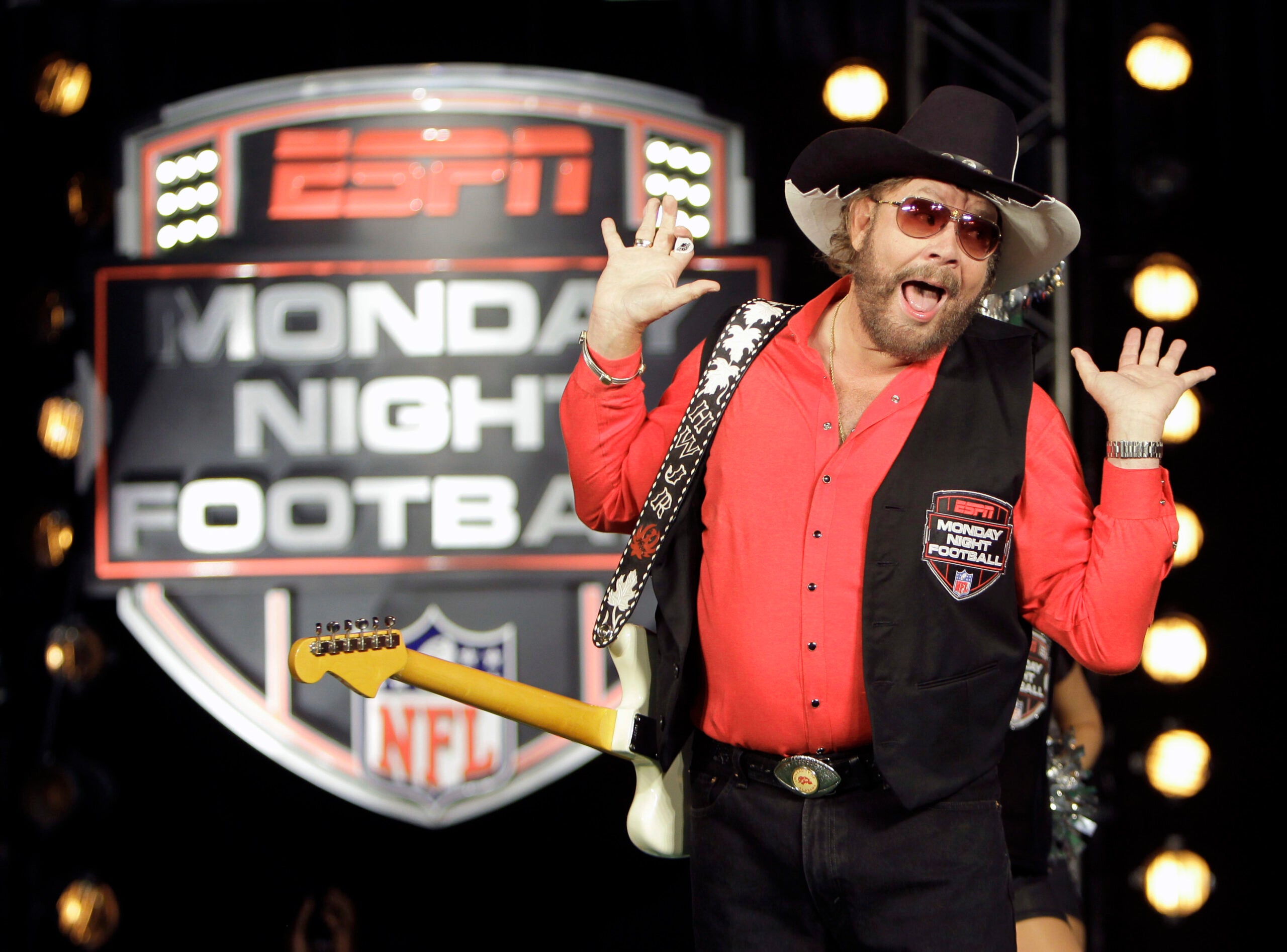 are-you-ready-hank-williams-jr-returning-to-mnf