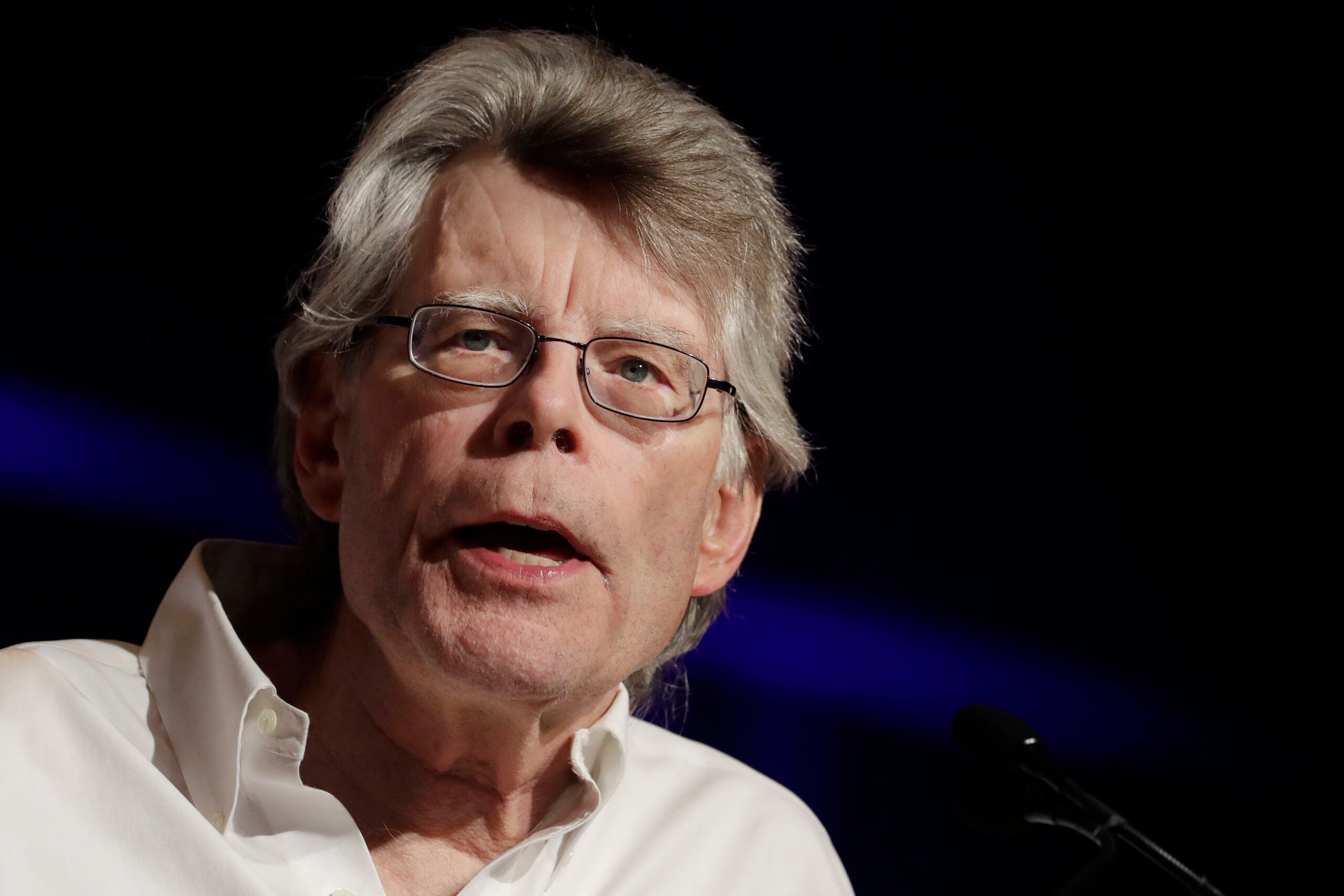 Stephen King says President Trump blocked him on Twitter