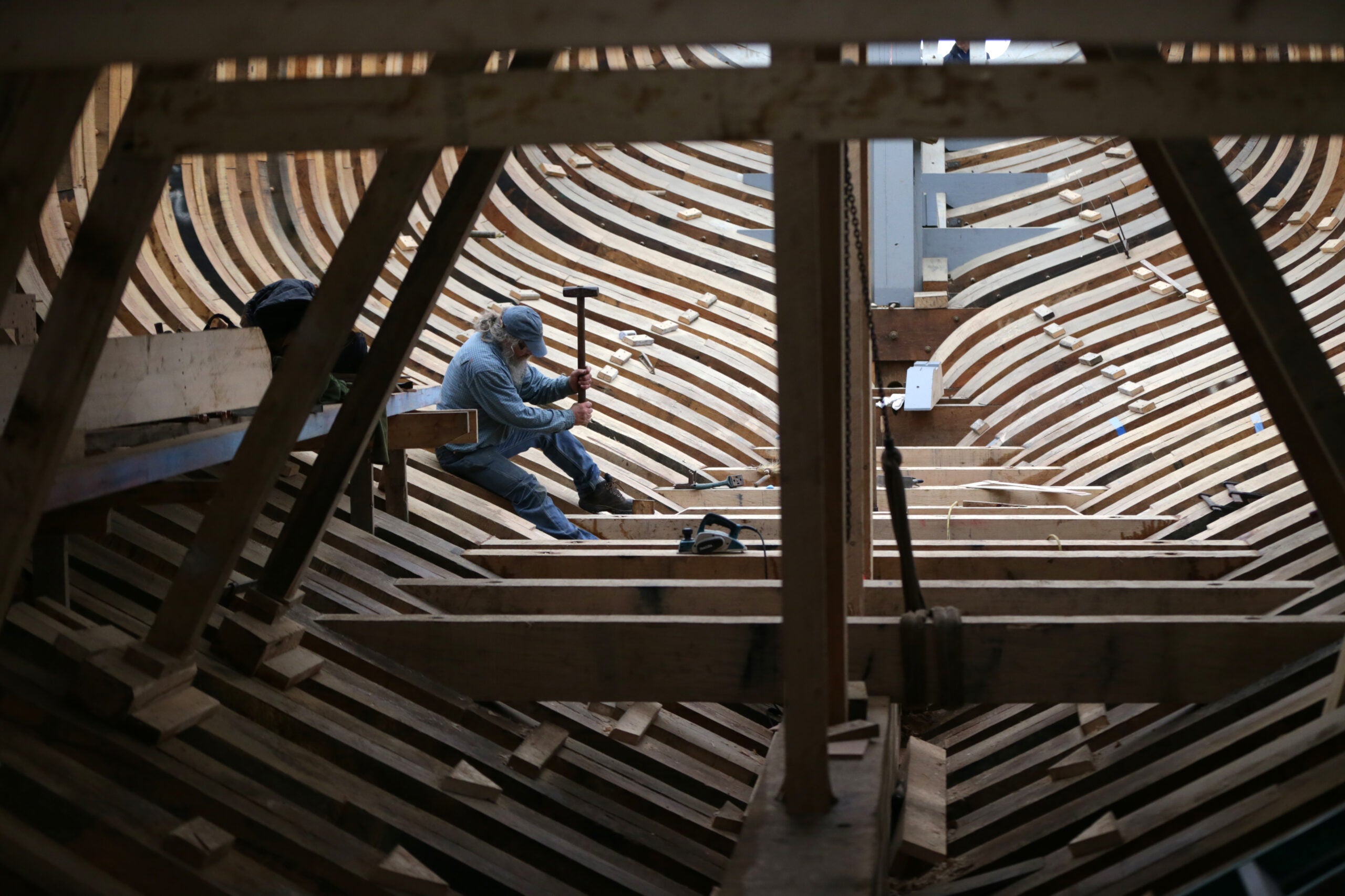 grand banks performance sweatshirt