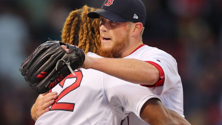 Craig Kimbrel of the Chicago Cubs with his daughter Lydia Joy