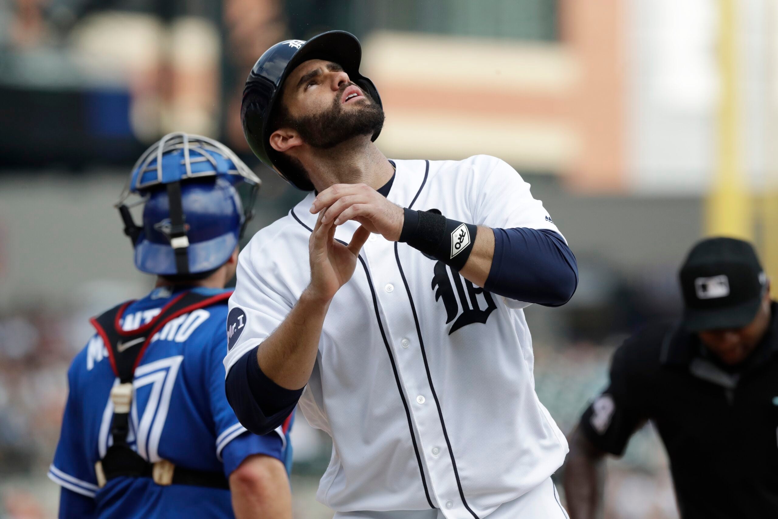 Diamondbacks acquire former Astro J.D. Martinez from Tigers