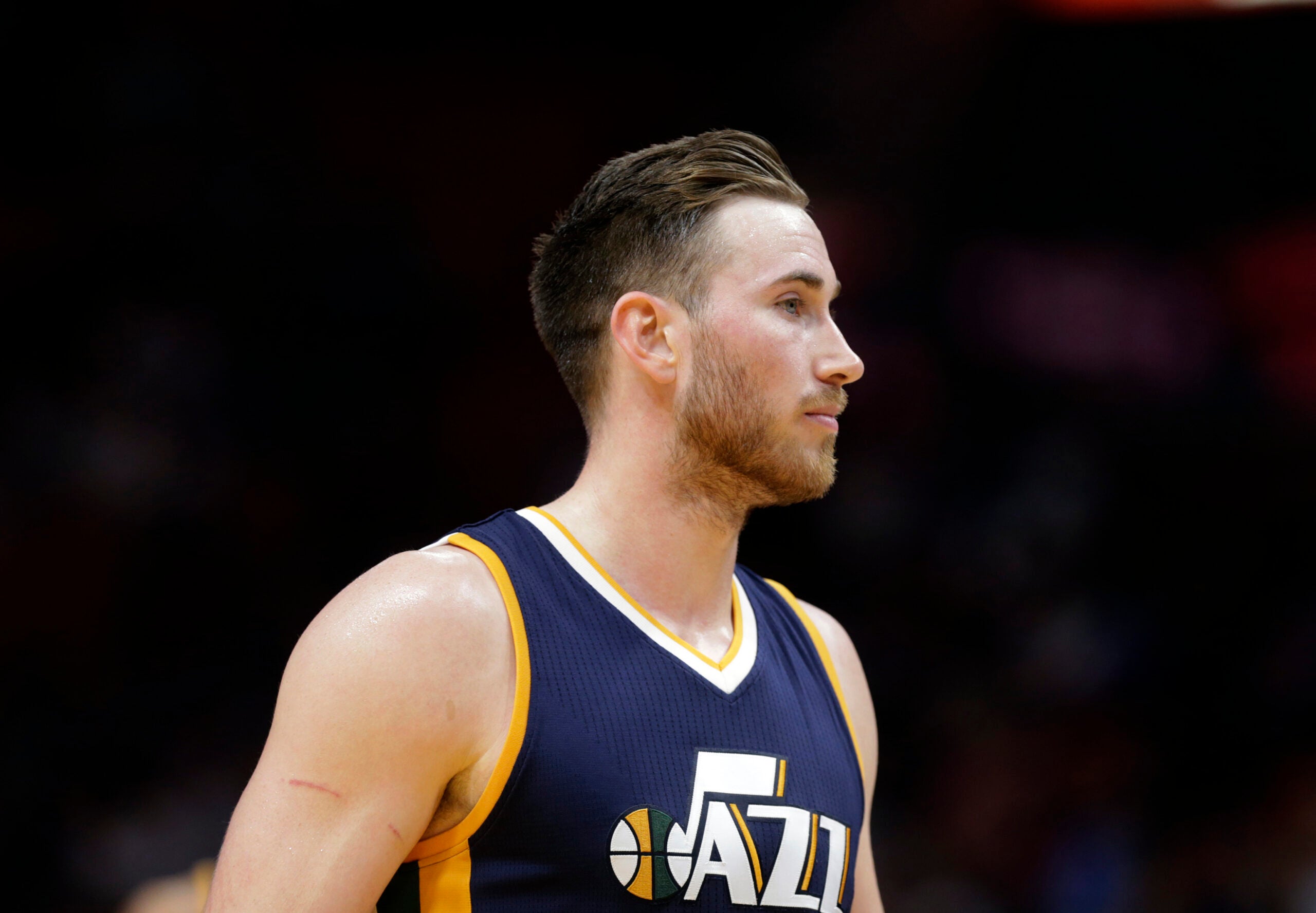 Gordon Hayward's Contract: Signed Max Deal in Offseason