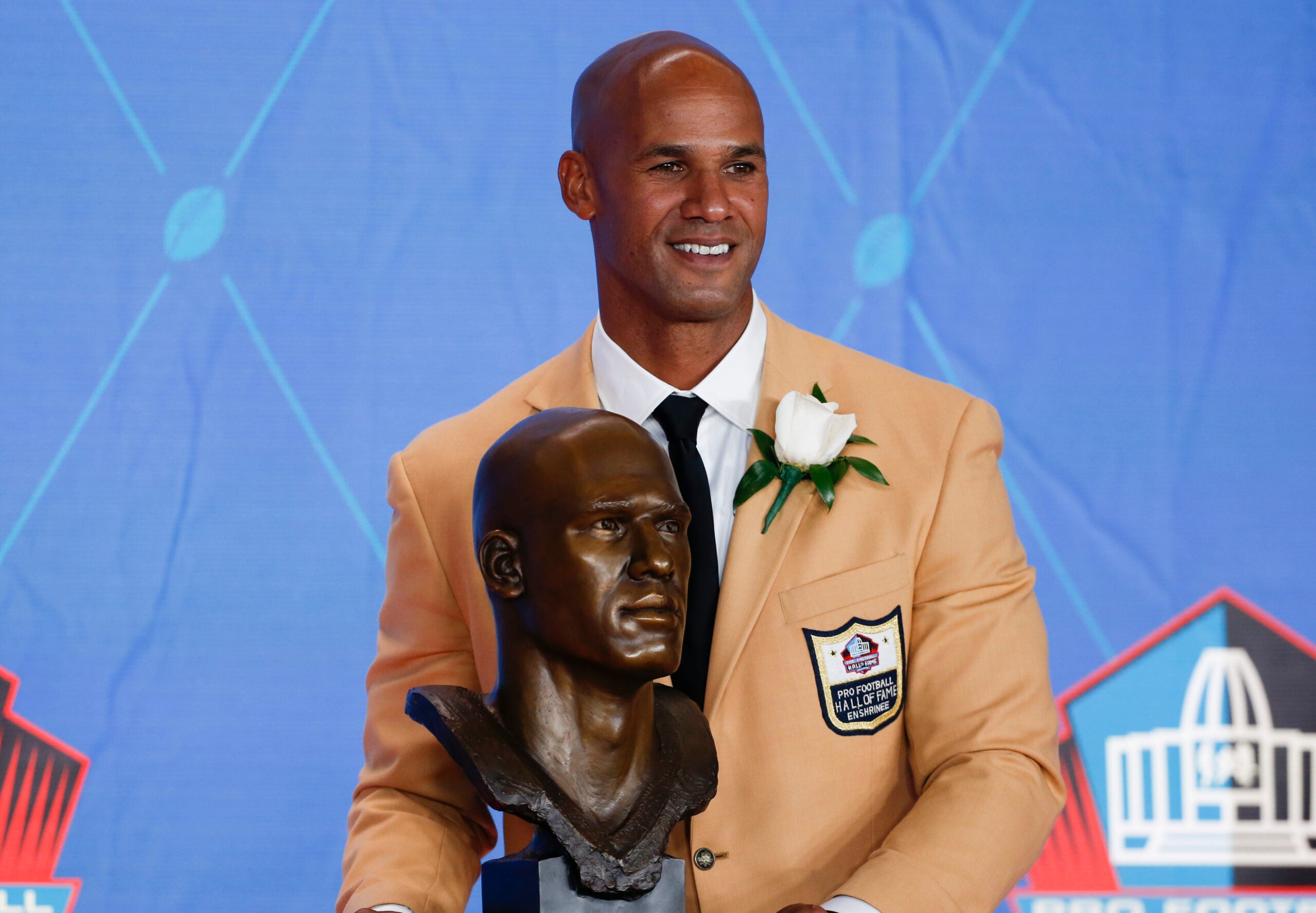 The Jason Taylor effect - does this hurt the Patriots? - Pats Pulpit