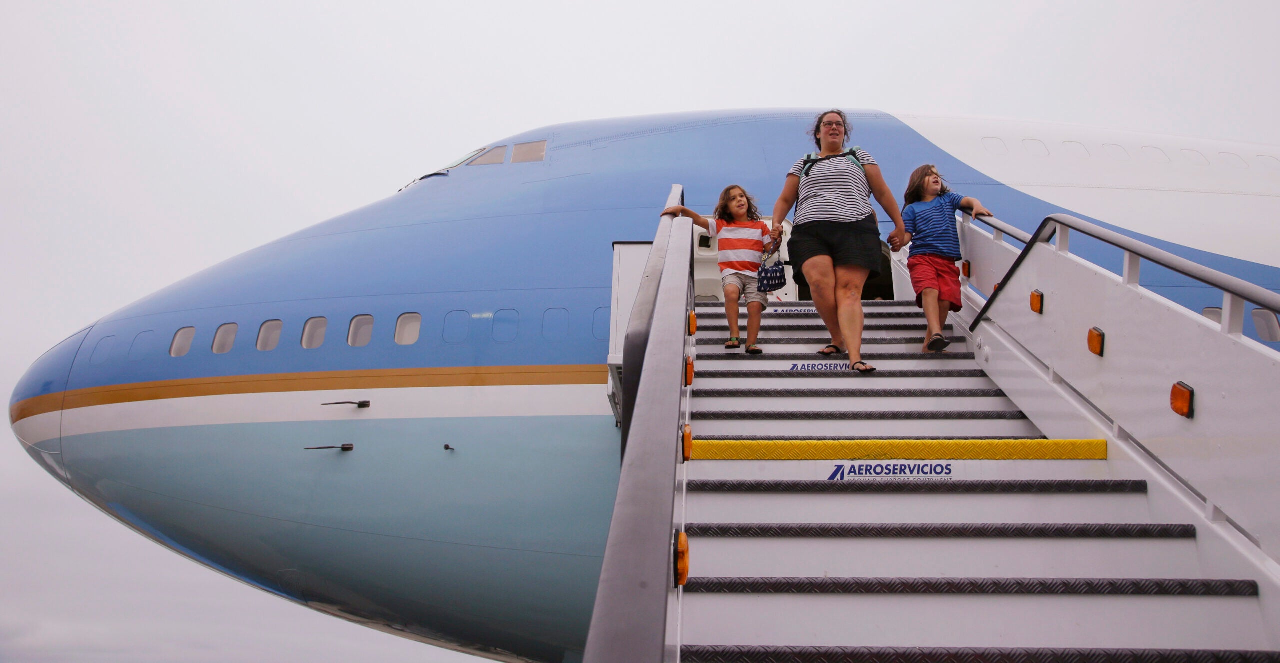 can you tour air force one