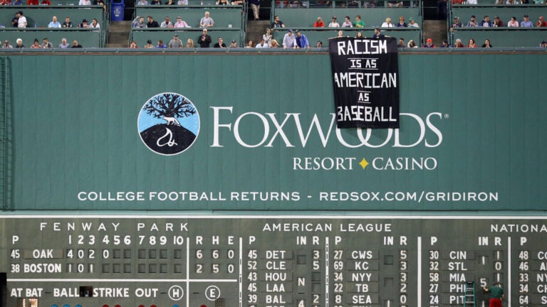 New England Patriots have new 'end racism' messages in end zones 