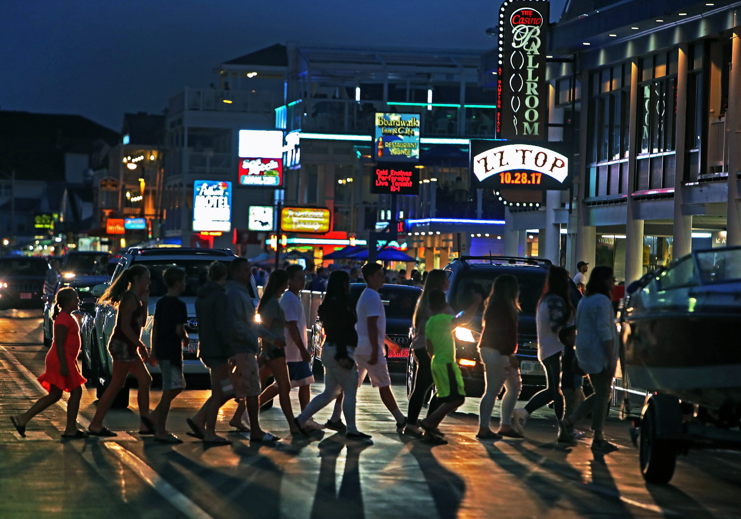 New England Flower Exchange opens its doors in Chelsea