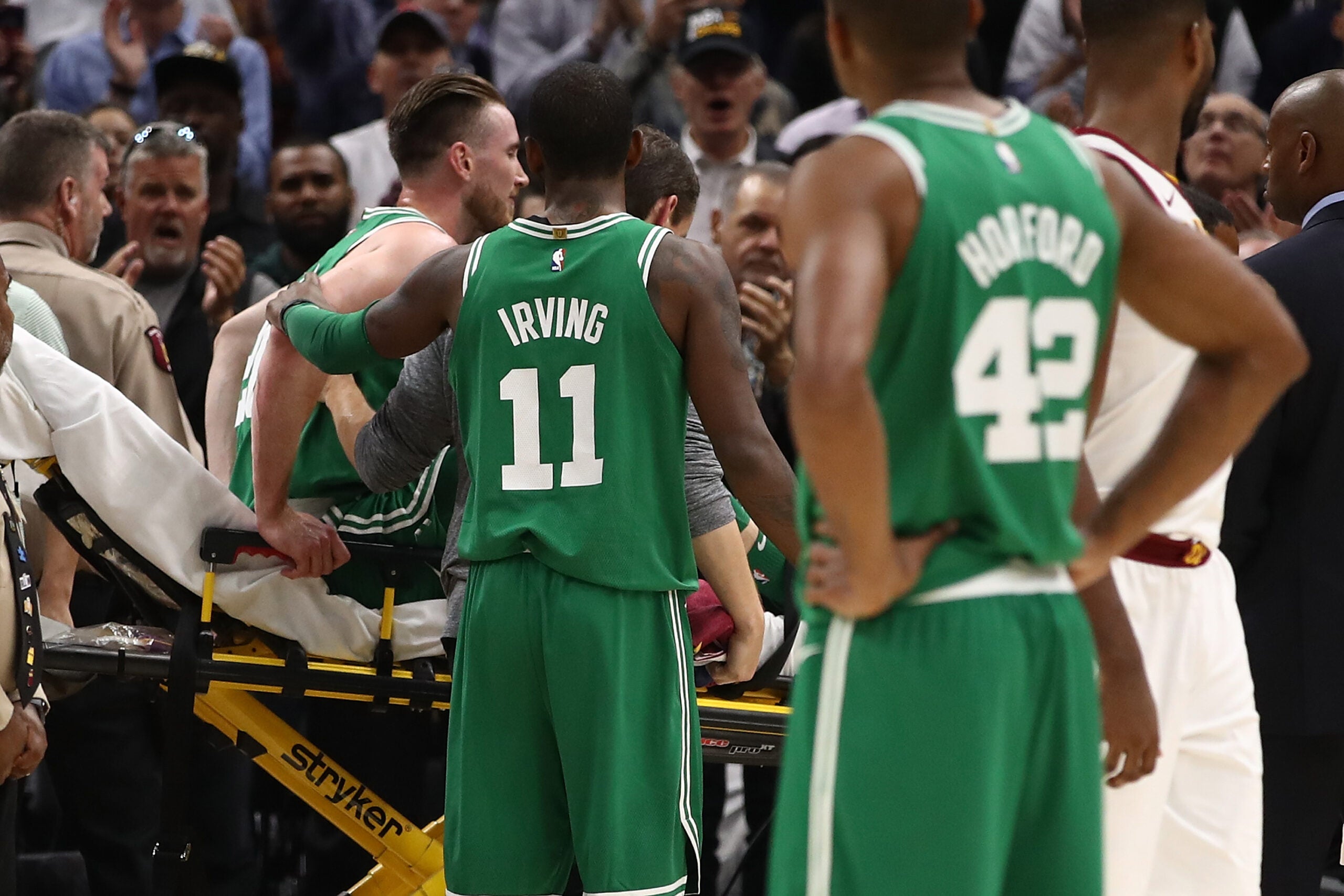 Report: Gordon Hayward, Kyrie Irving ready for Boston Celtics training camp