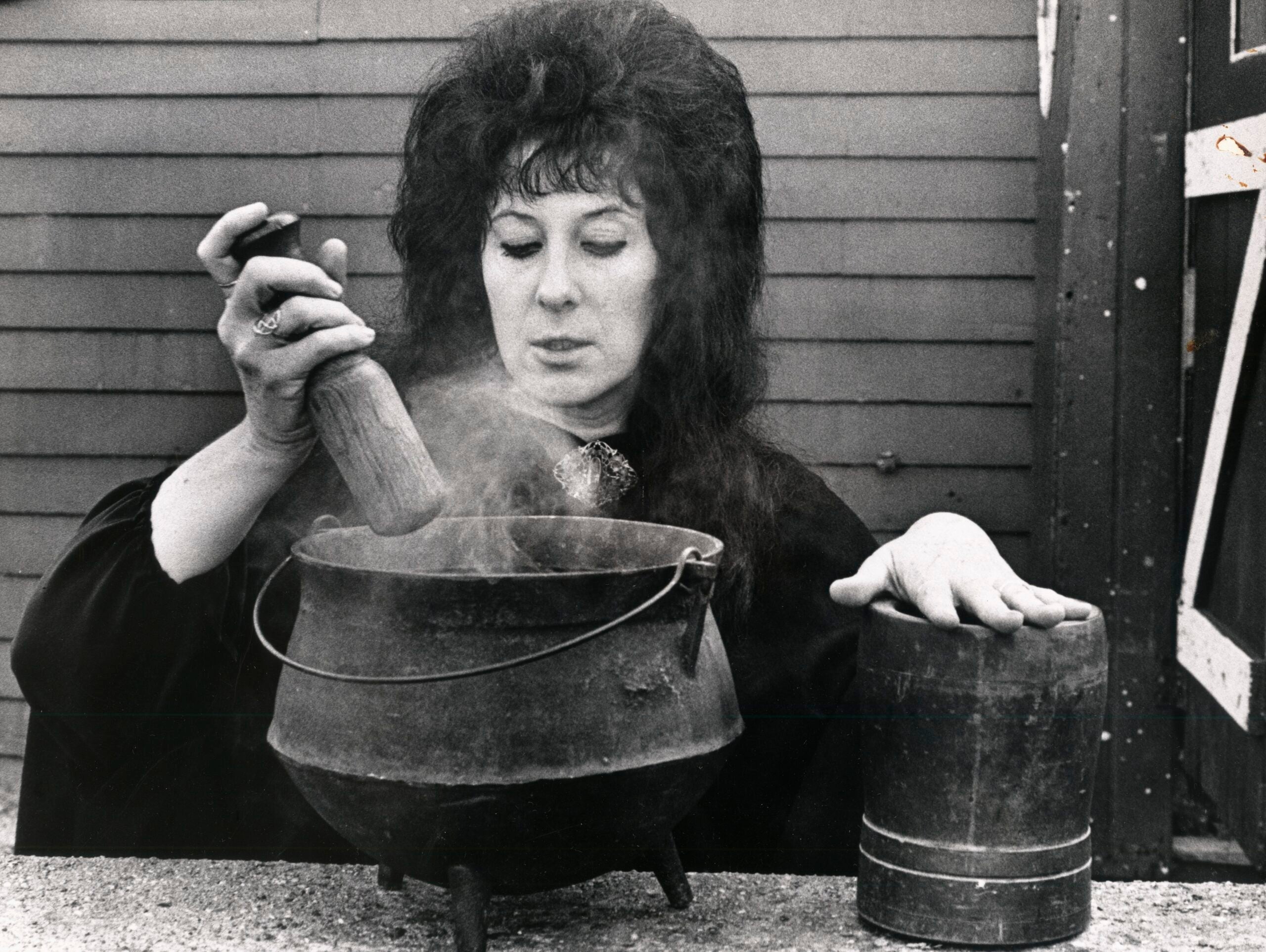 How Salem&#39;s first witch shop started a movement