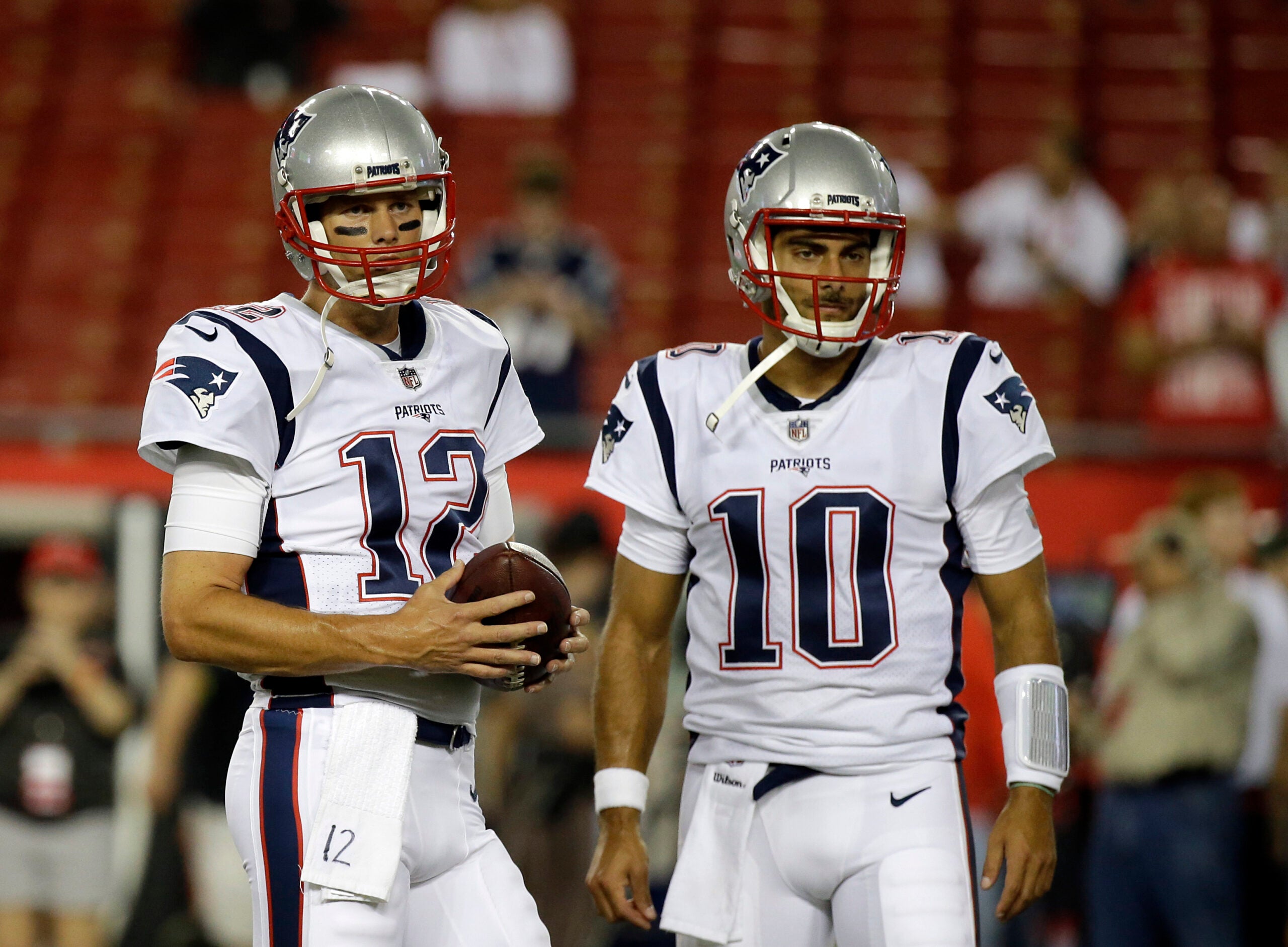 San Francisco 49ers quarterback Jimmy Garoppolo (10) warms up