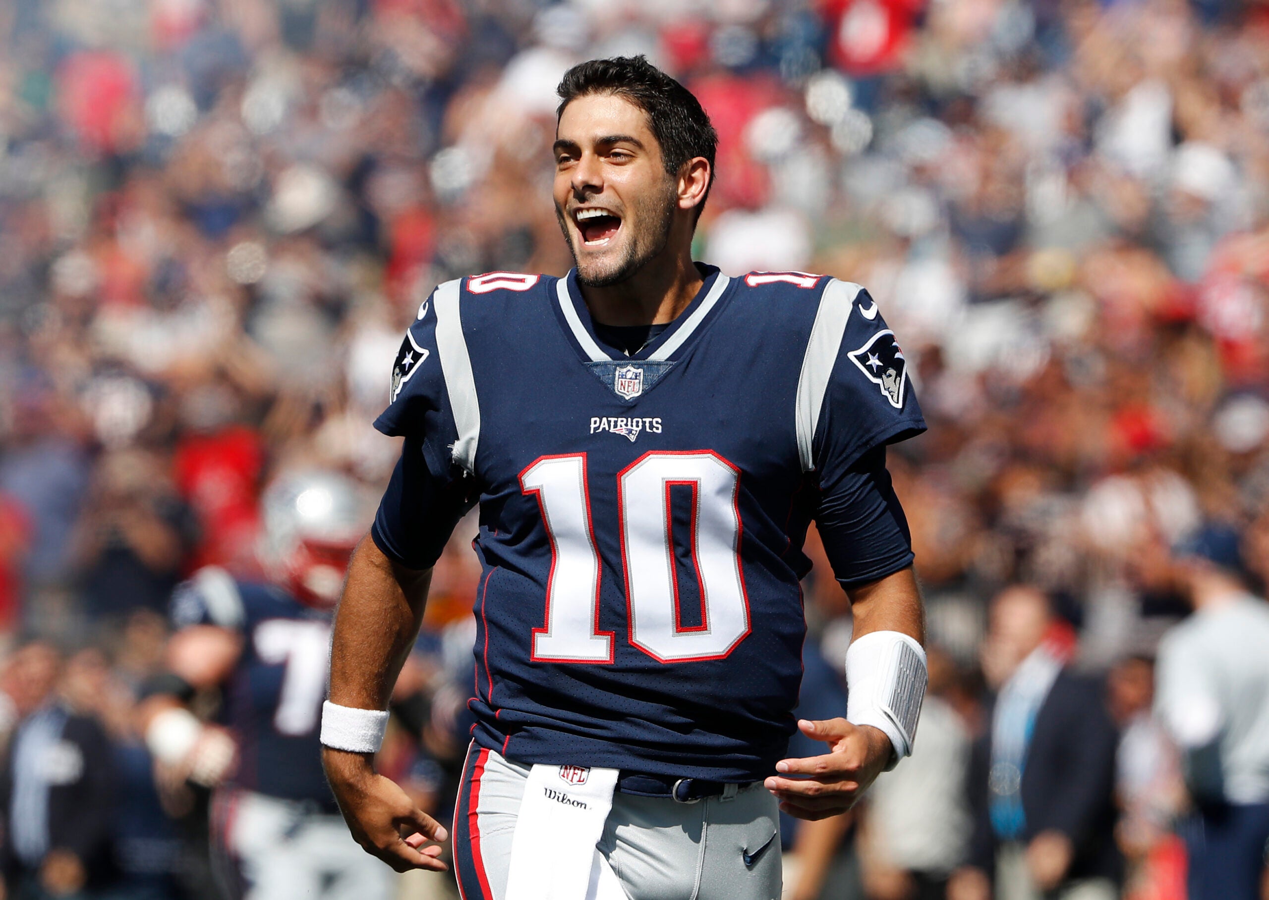 Jimmy Garoppolo drives Patriots to win in starting debut – Boston Herald