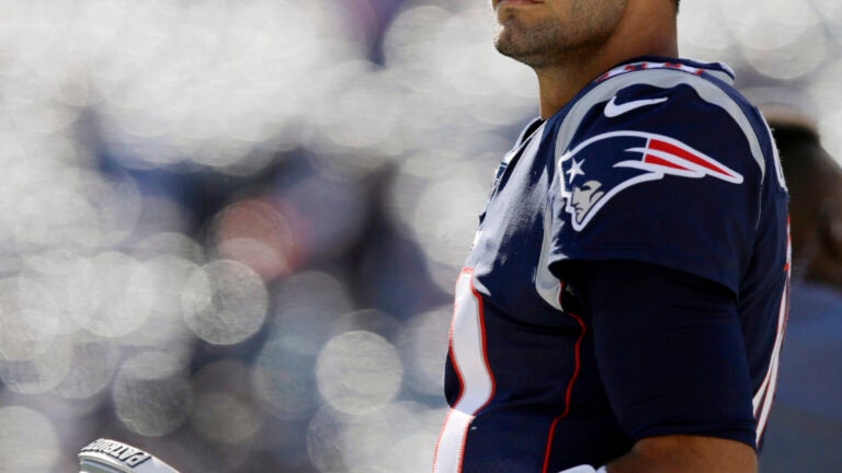 Jimmy Garoppolo, Brissett swap jerseys after preseason matchup