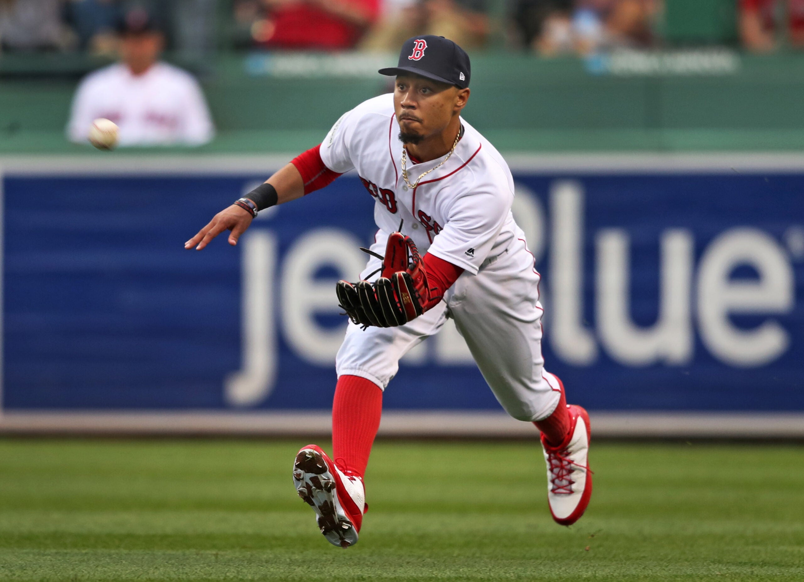 Mookie Betts 2019 Highlights (Red Sox outfielder reportedly traded