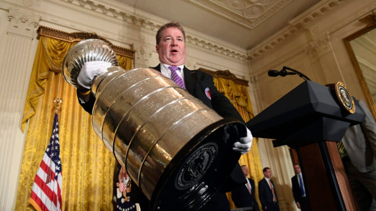 Stanley Cup champion Pittsburgh Penguins visit Trump at White