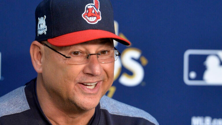 Baseball  Indians' Francona to accompany Red Sox manager