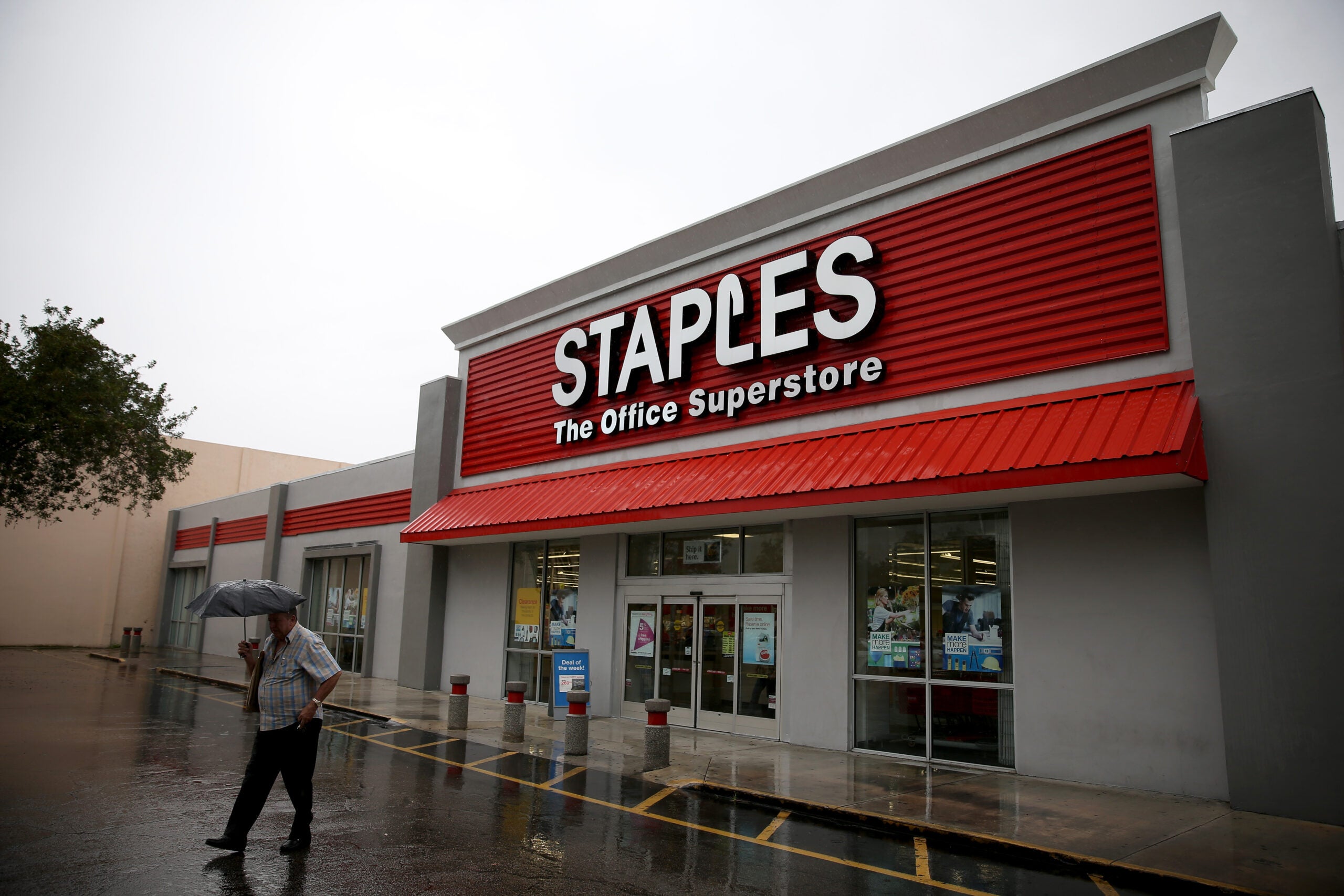 What Paper Does Staples Print On