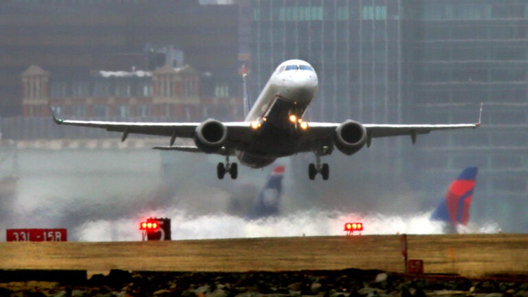 airline-travel-logan