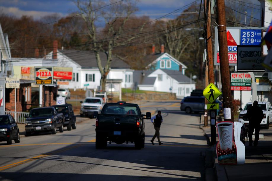 What is it like to live in Douglas, MA?