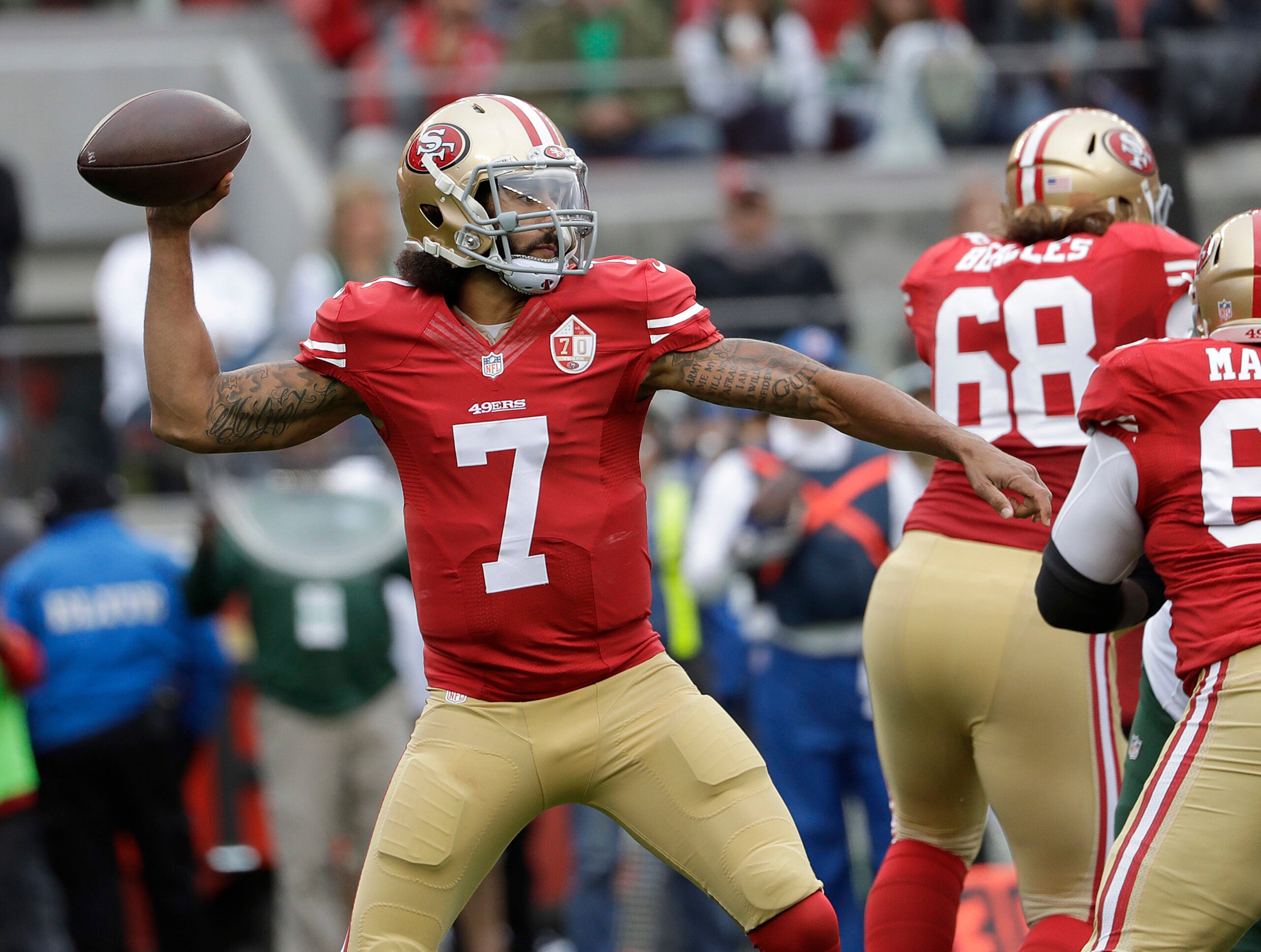 5 NFL QBs who are currently better than Colin Kaepernick