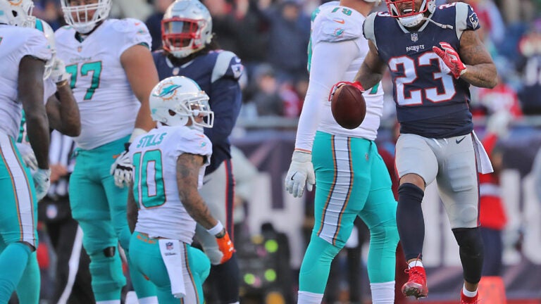 Live updates from the Patriots-Dolphins game