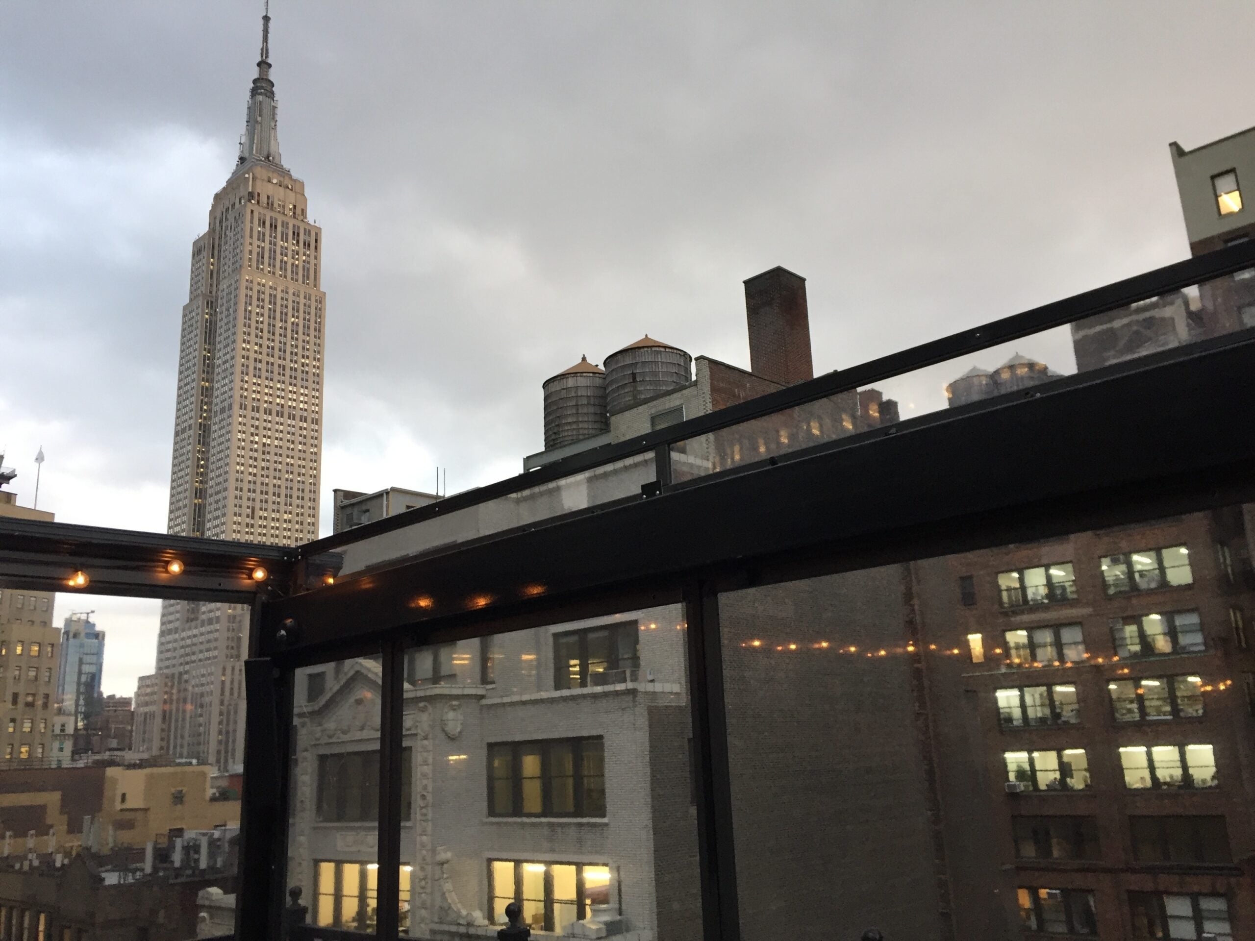 Empire State Building lights up to honor the Philadelphia Eagles?!?